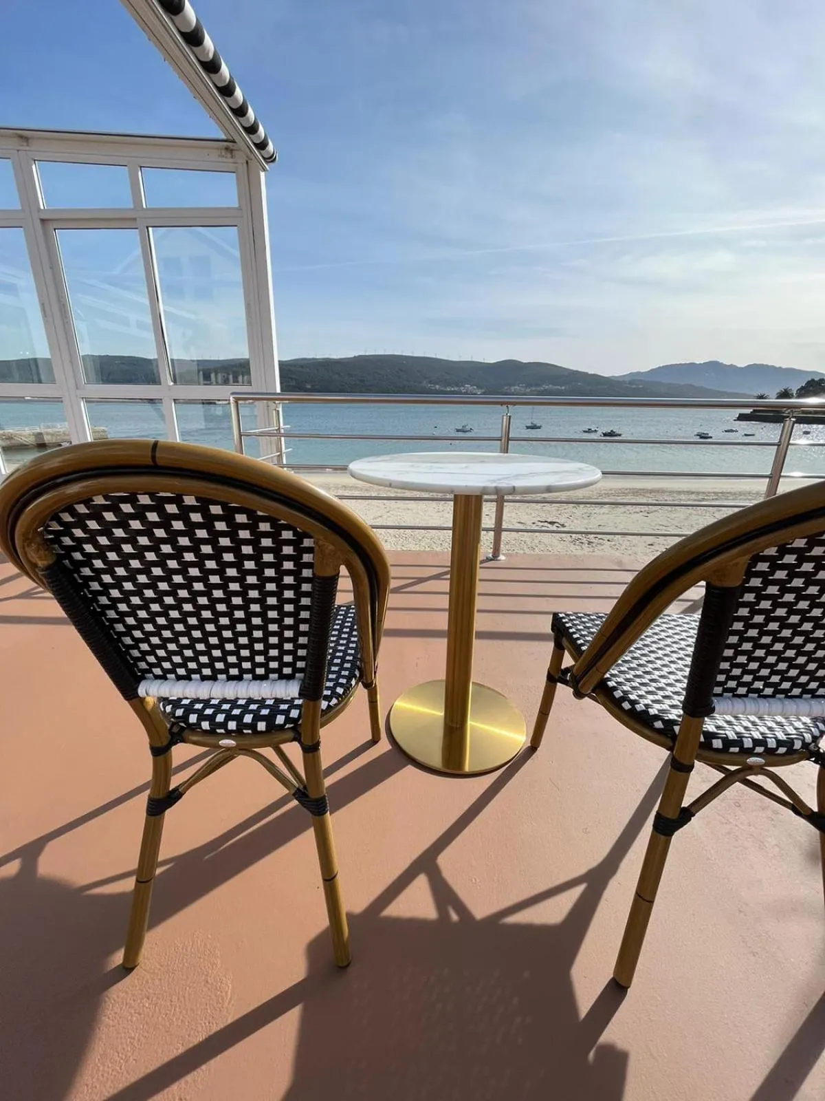 Restaurant/places to eat in Hotel As Hortensias