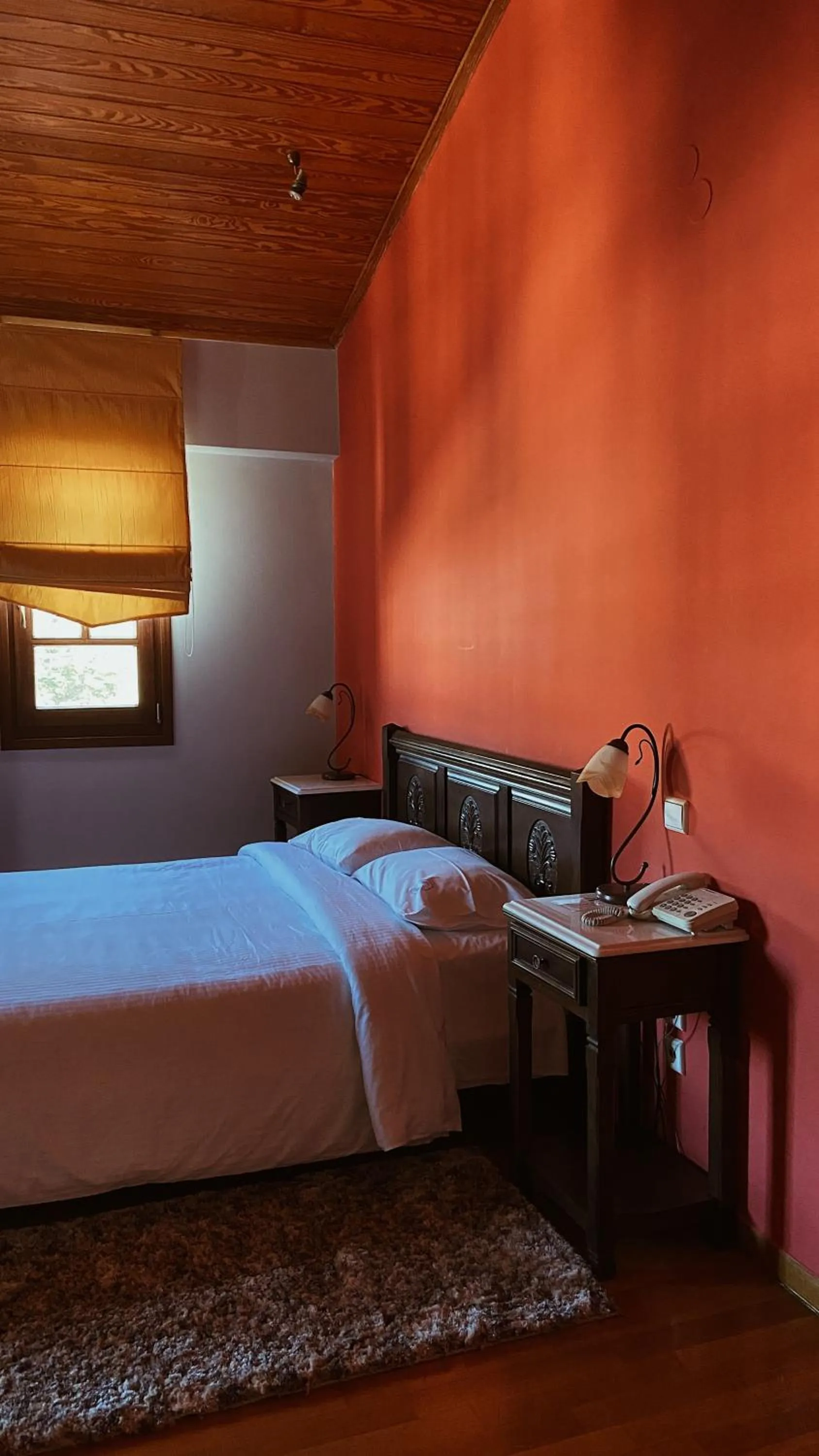 Bed in Hotel Kynaitha