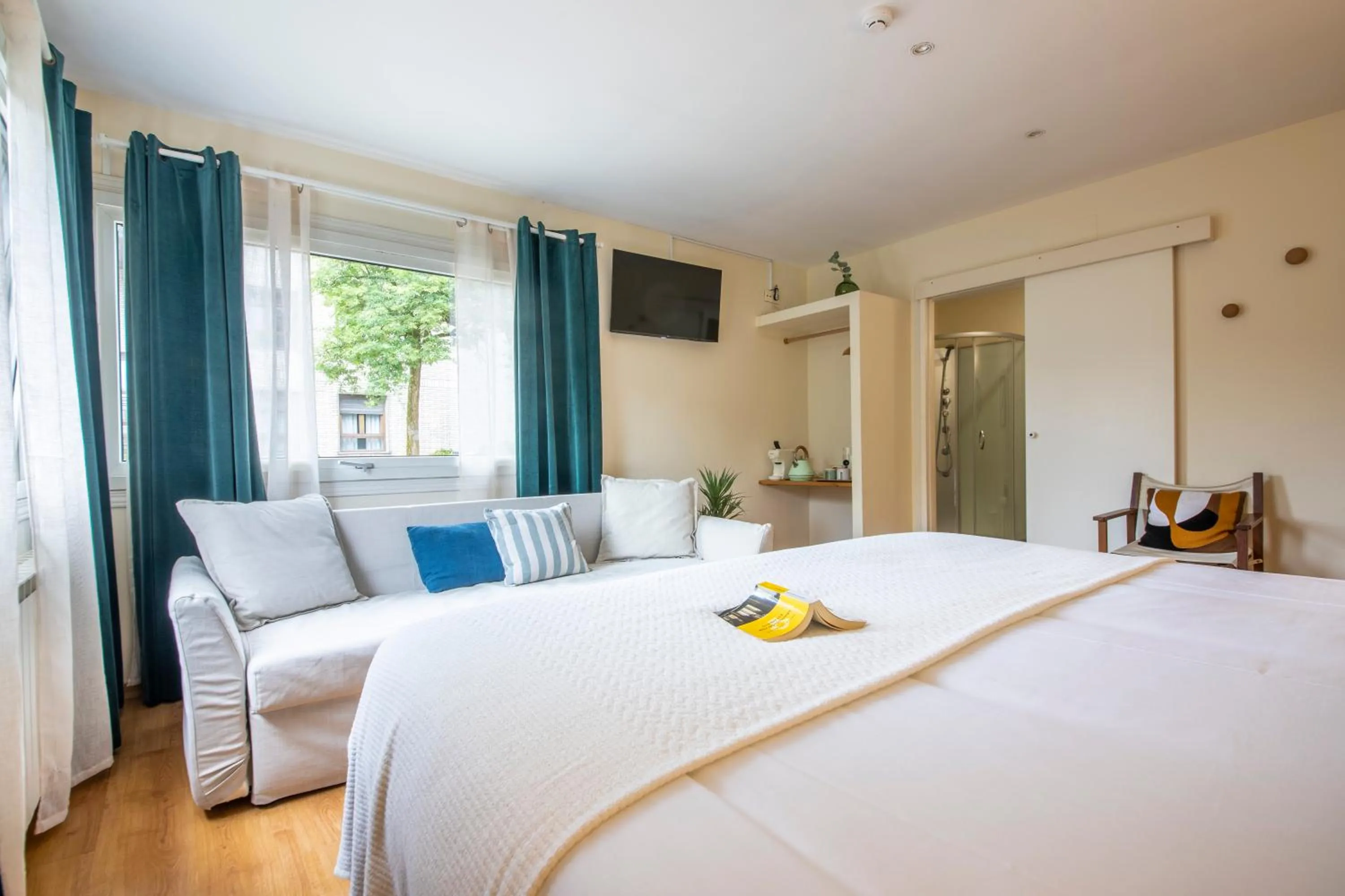 Bed in Hotel Donosti