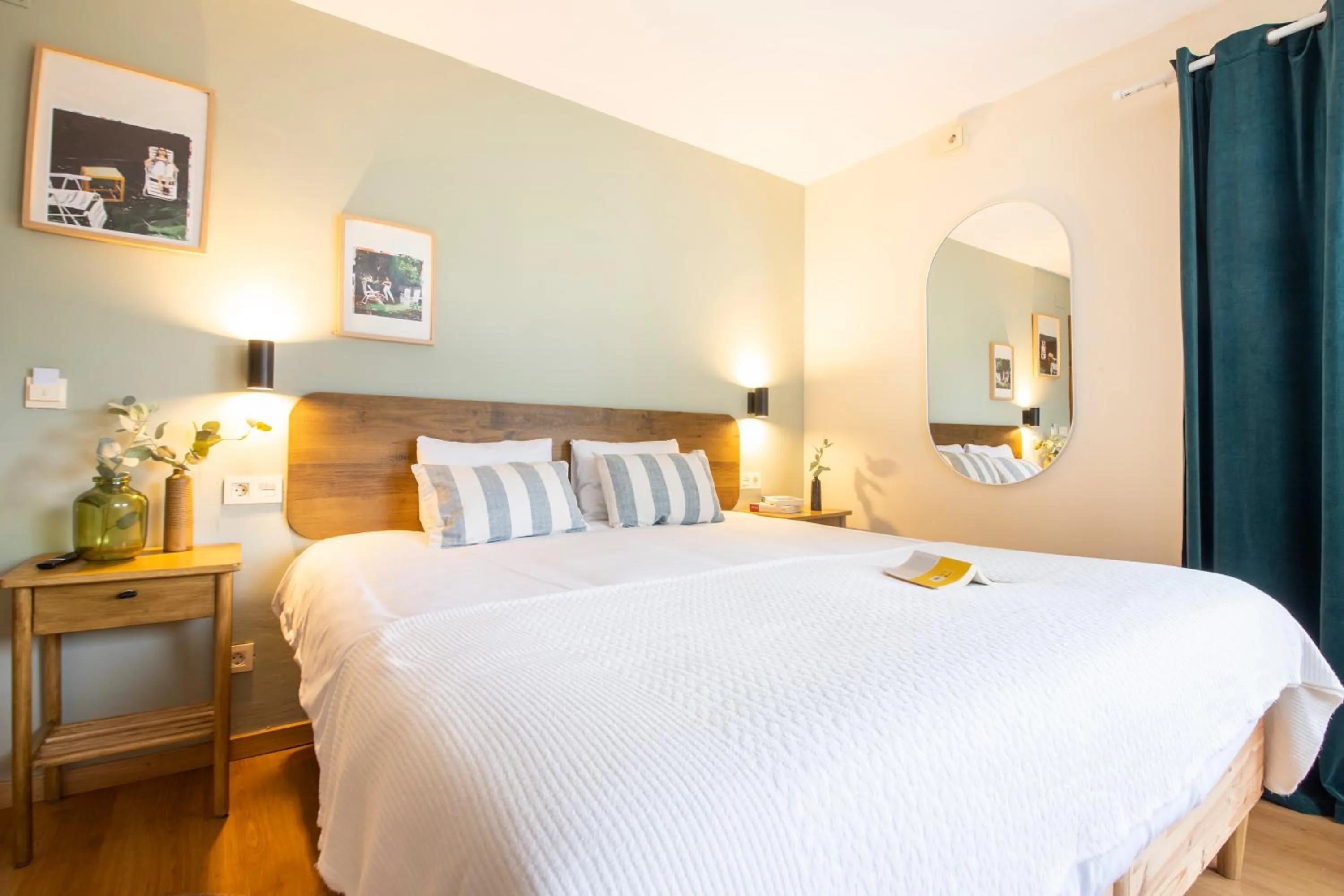 Bed in Hotel Donosti