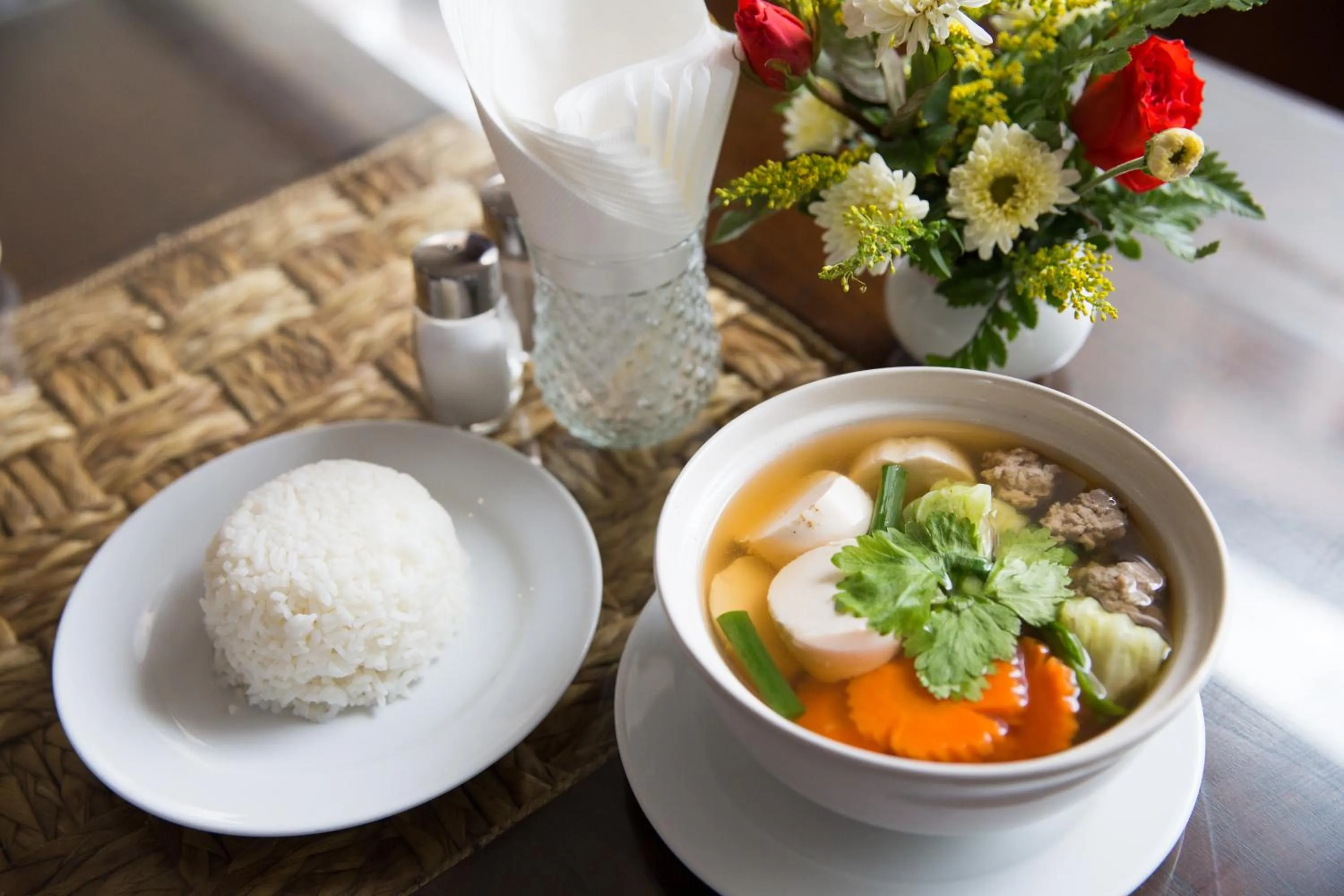 Food and drinks in CH Hotel