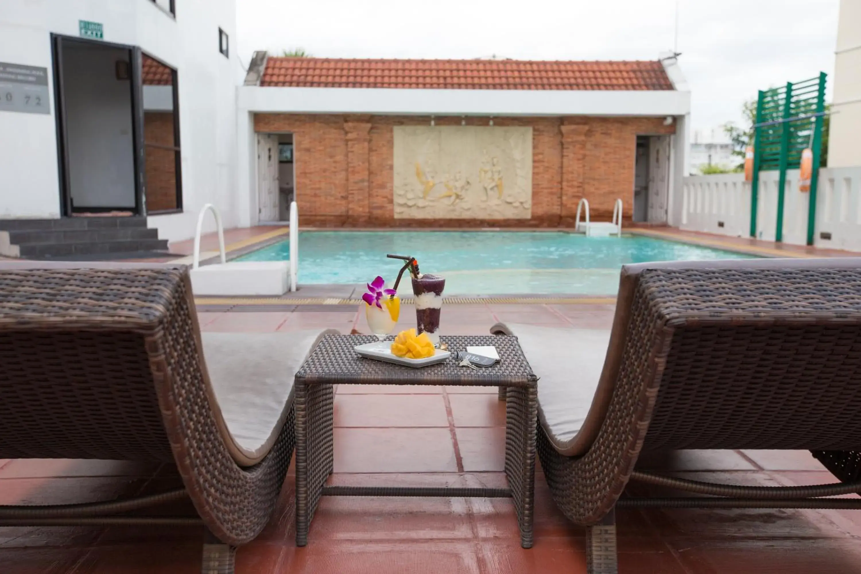 Swimming pool in CH Hotel Swimming pool in CH Hotel