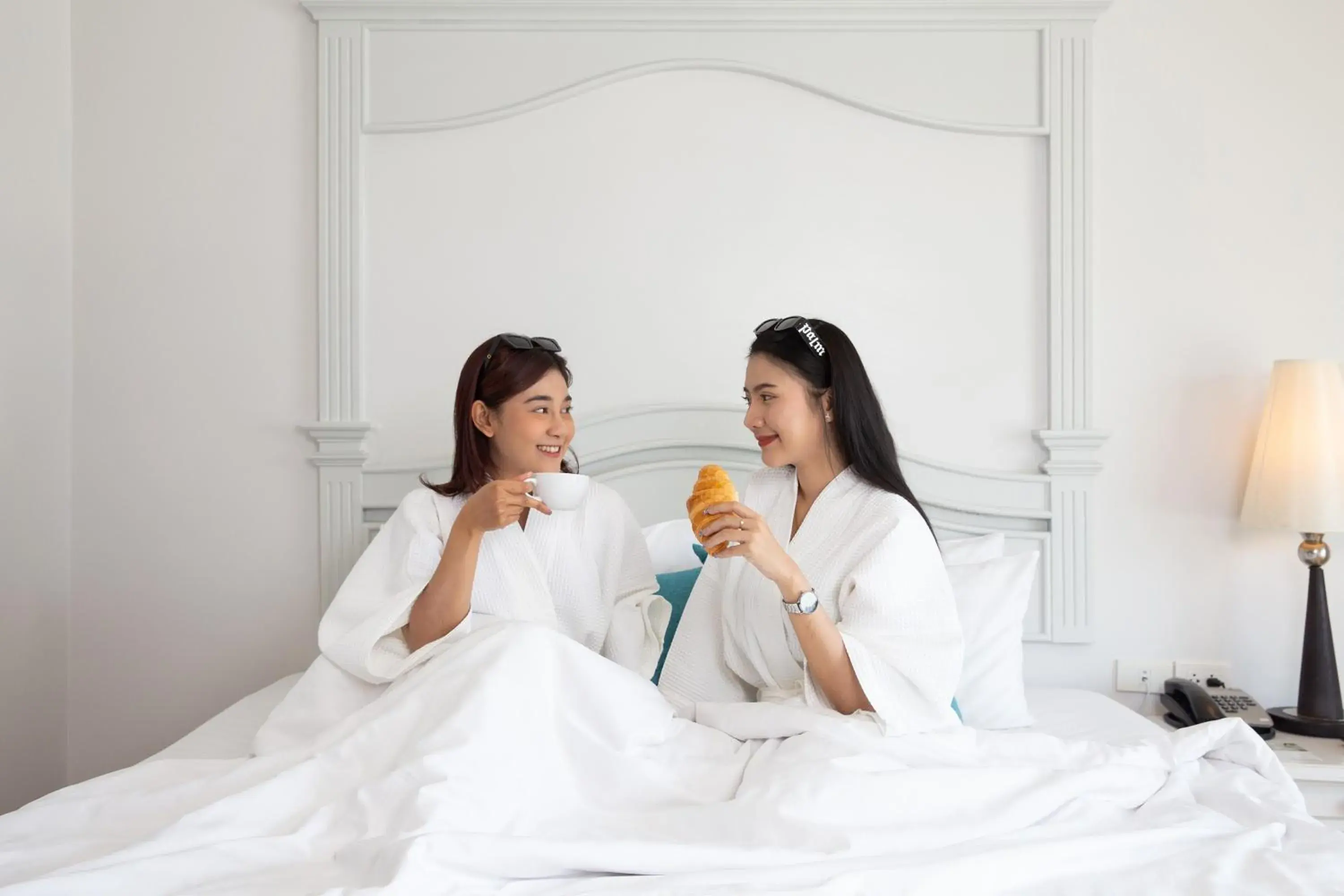 Bedroom in CH Hotel Bedroom in CH Hotel