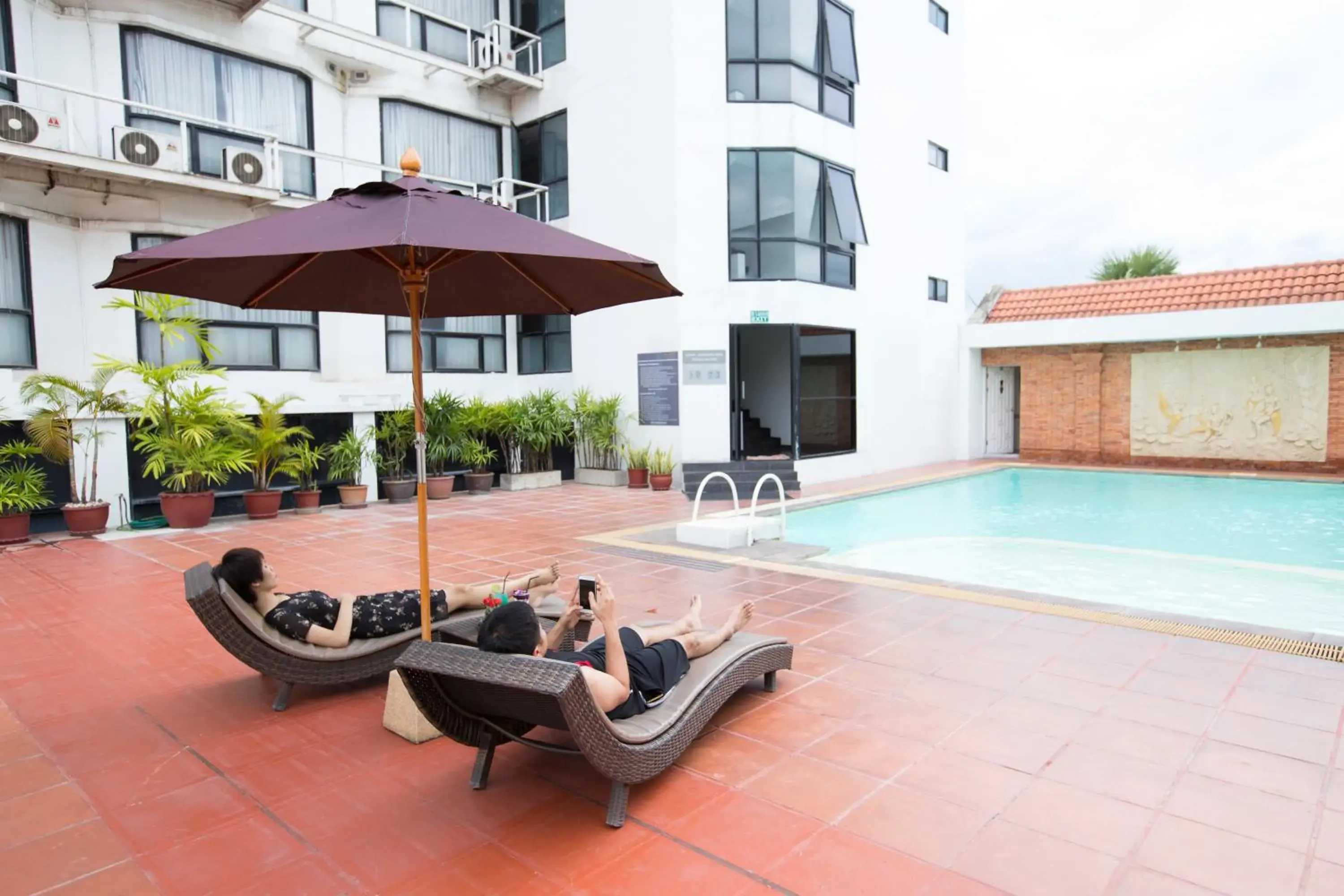 Swimming pool in CH Hotel Swimming pool in CH Hotel