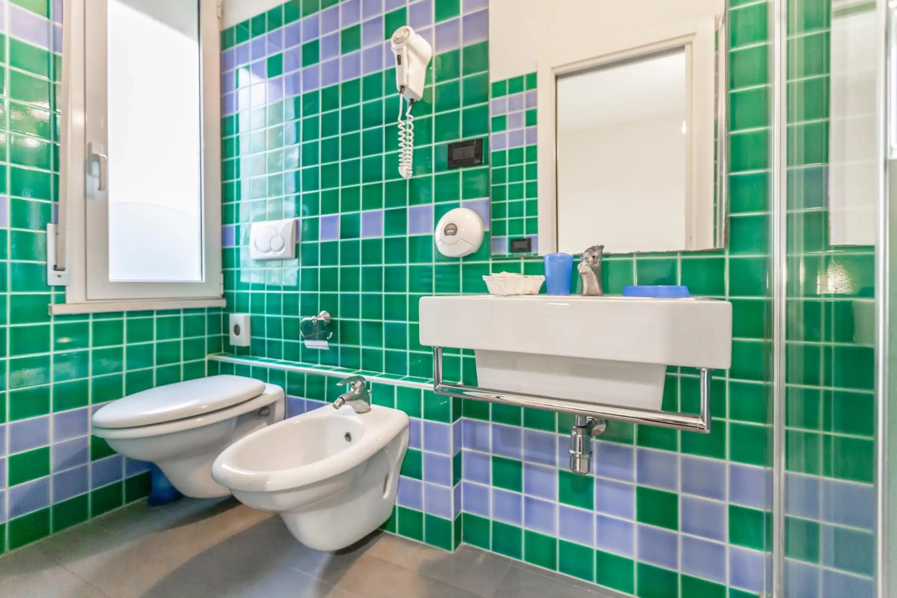 Quadruple Room in Hotel Vannucci Quadruple Room in Hotel Vannucci