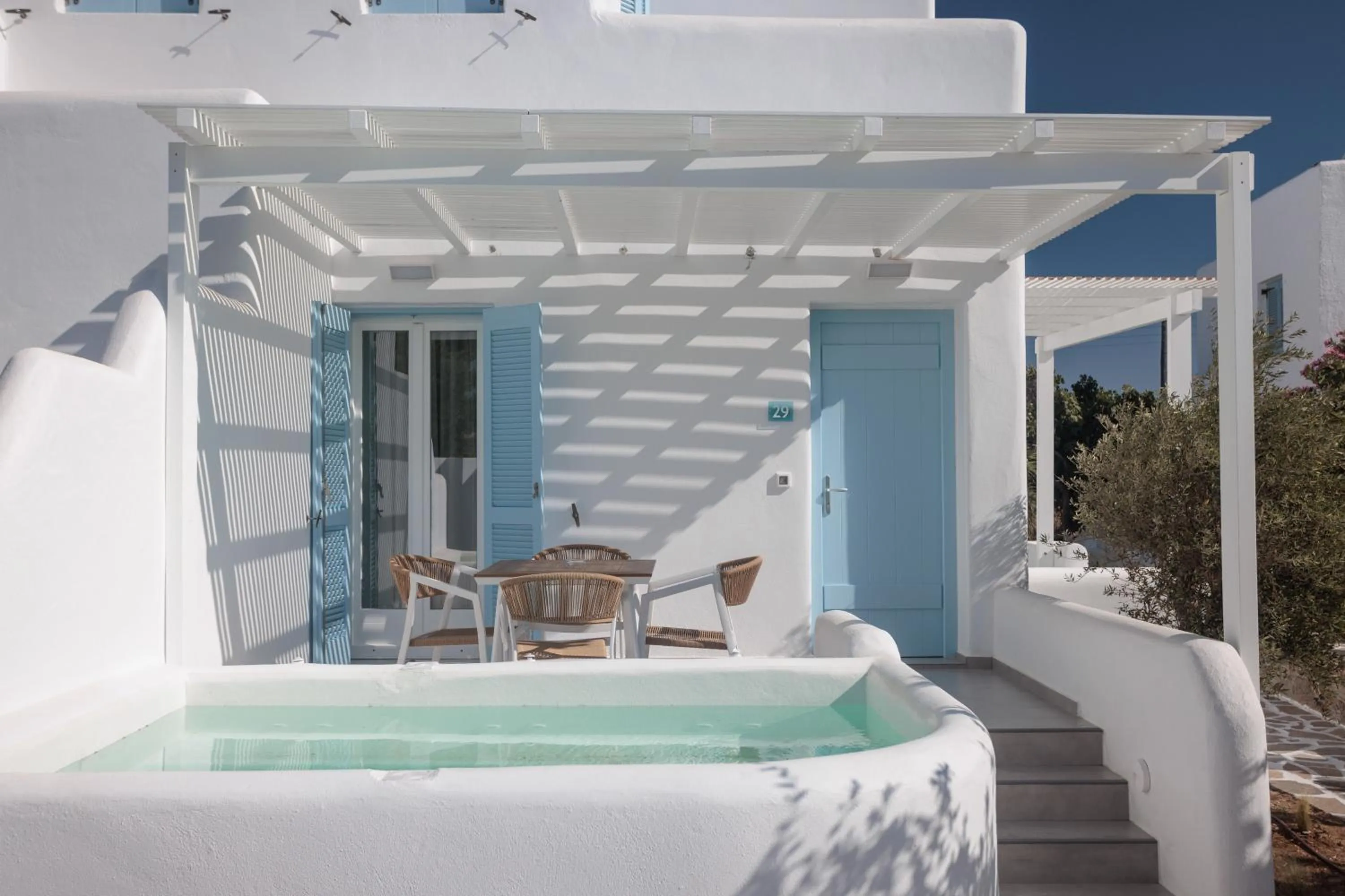 Hot Tub in Agia Anna Living