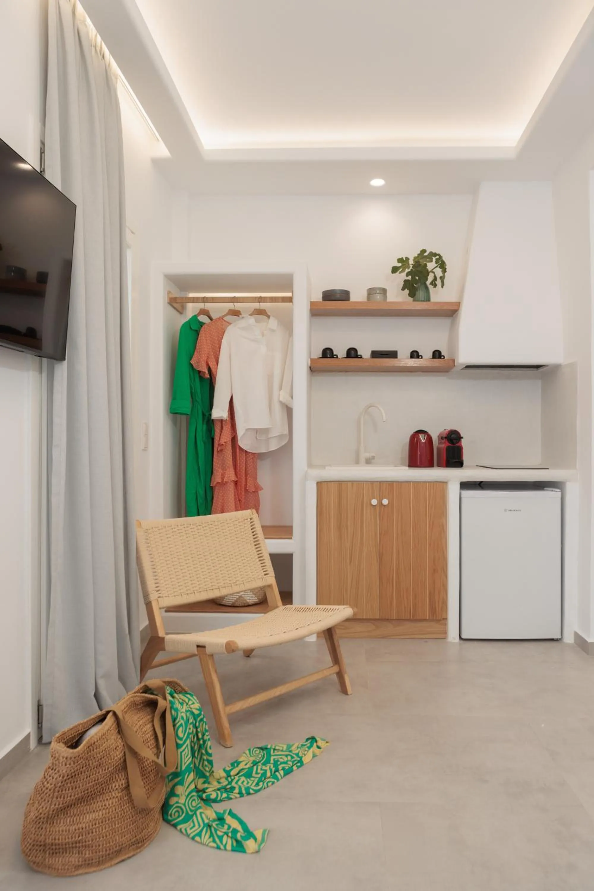 Kitchen or kitchenette in Agia Anna Living