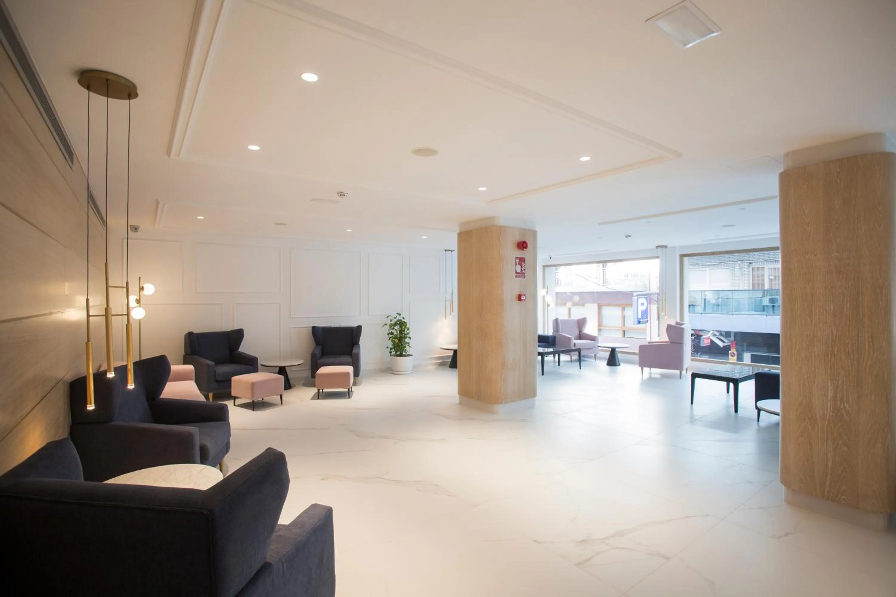 Lobby or reception in Hotel Voramar