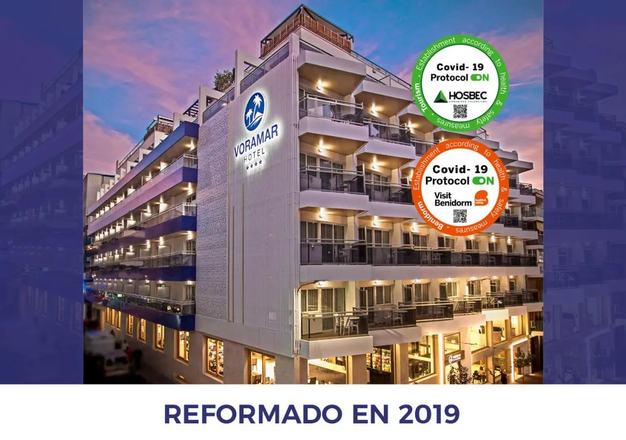 Facade/entrance in Hotel Voramar