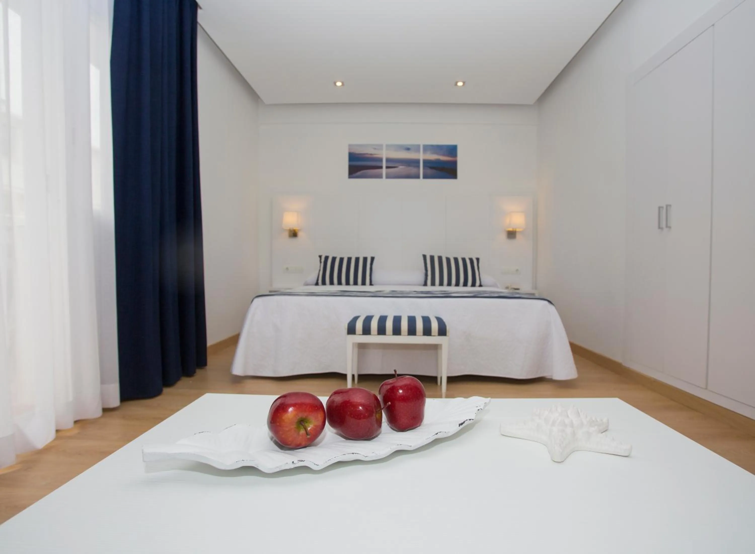 Photo of the whole room, Bed in Hotel Voramar