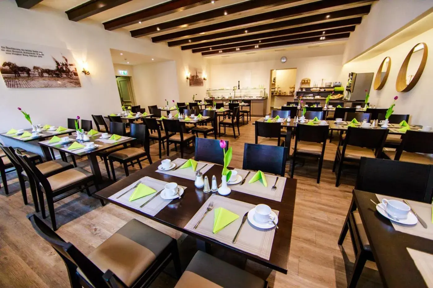 Restaurant/places to eat in Kaiserhof Restaurant/places to eat in Kaiserhof
