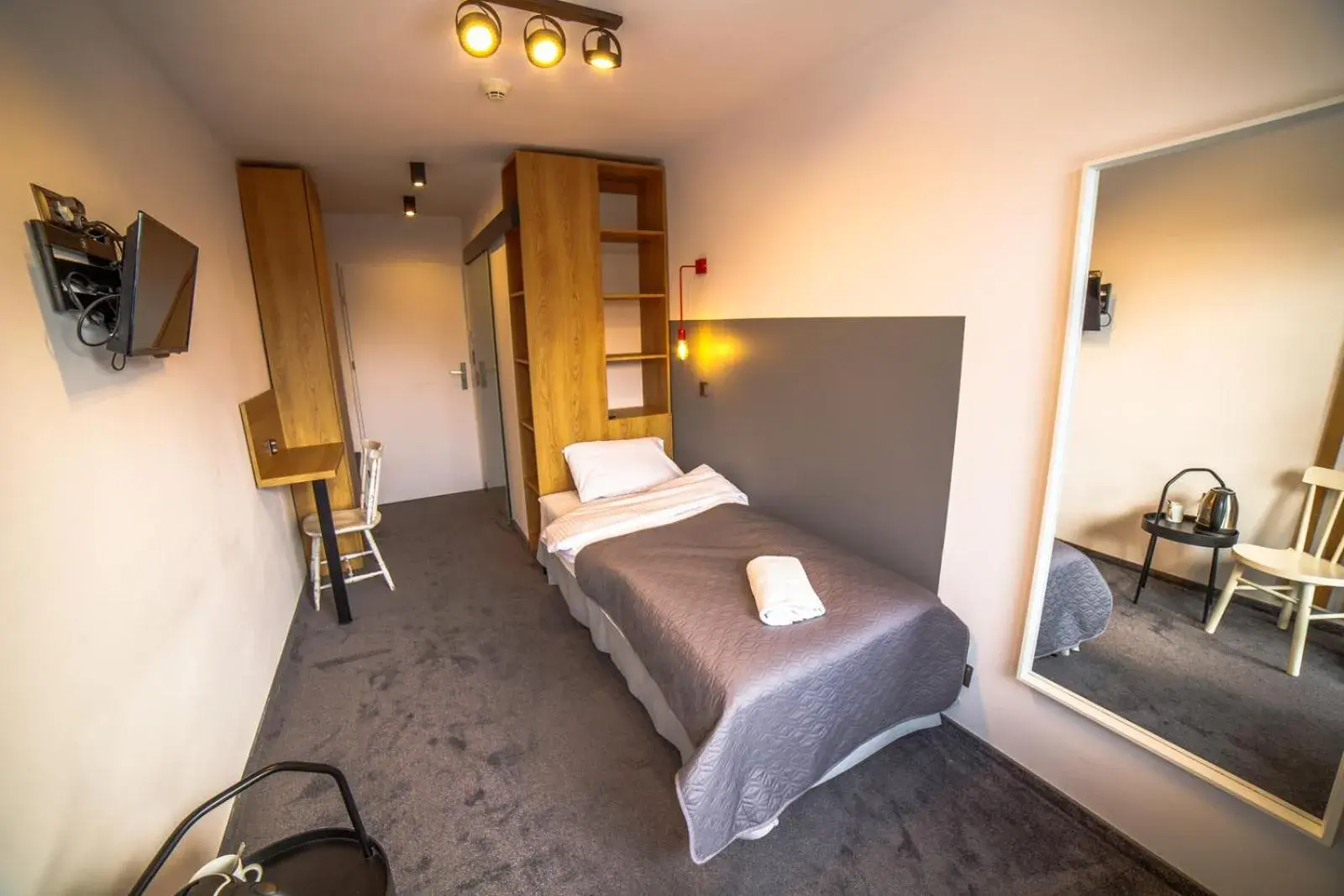 Single Room with Garden View in Krokus Single Room with Garden View in Krokus