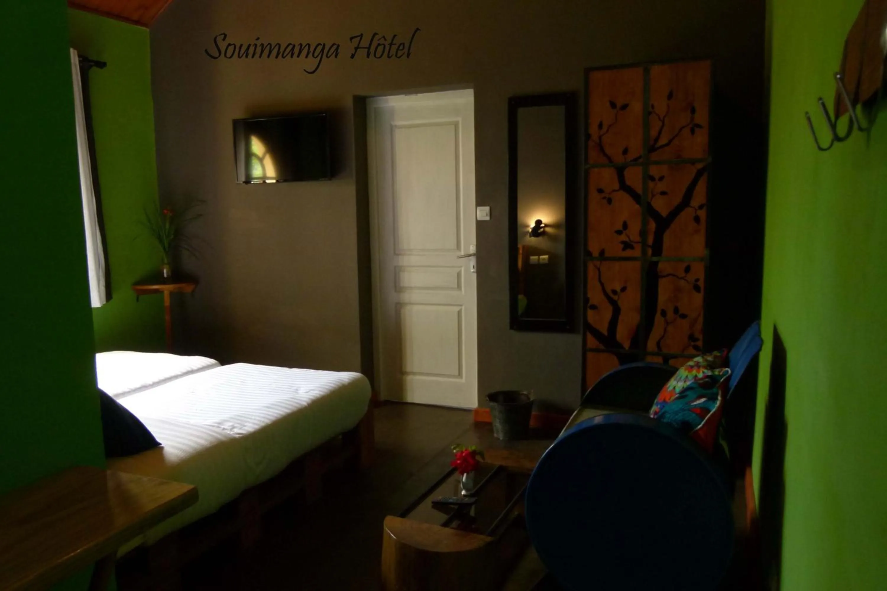 Photo of the whole room, Bed in SOUIMANGA-HOTEL