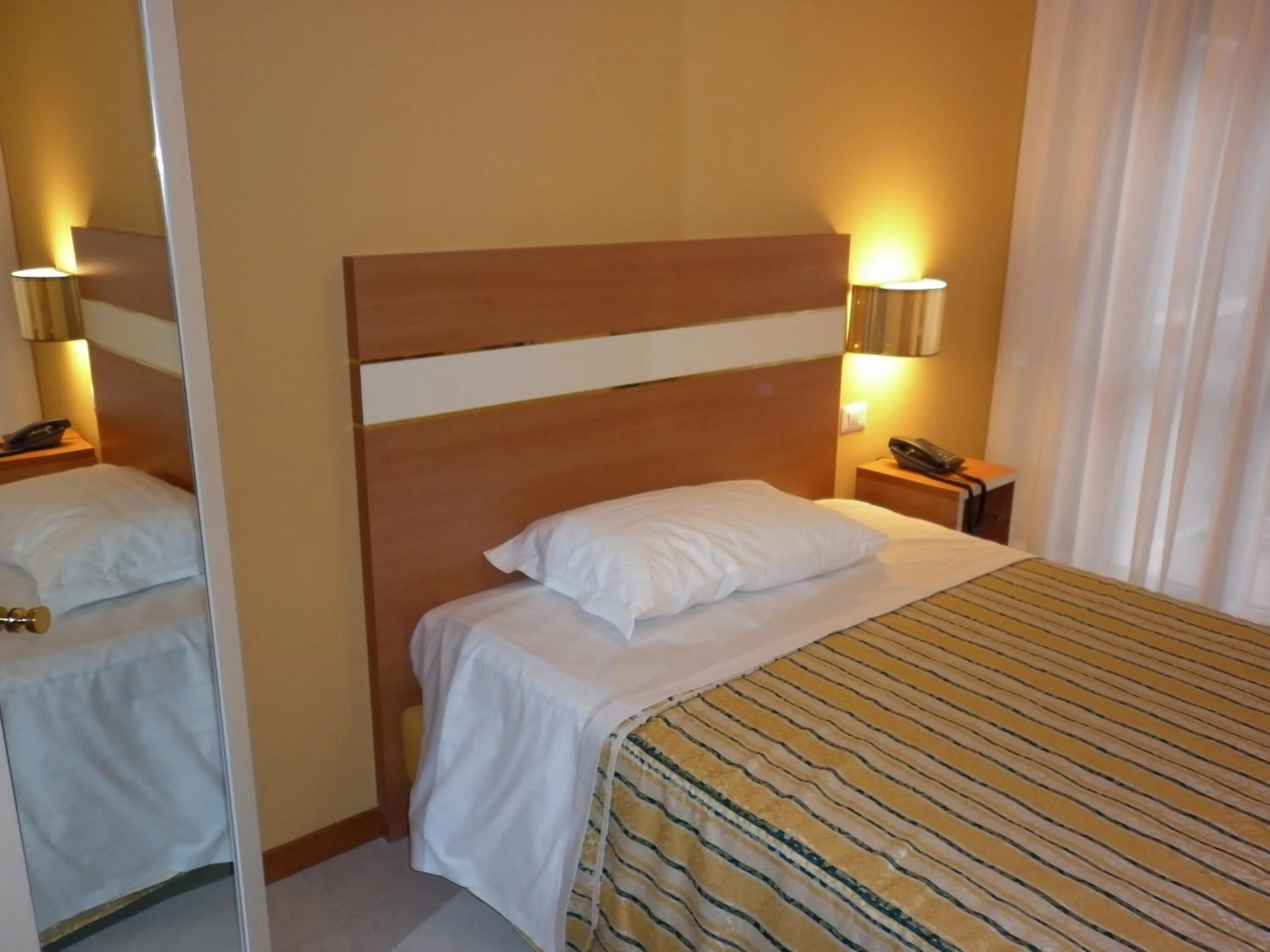 Decorative detail, Bed in Hotel GF