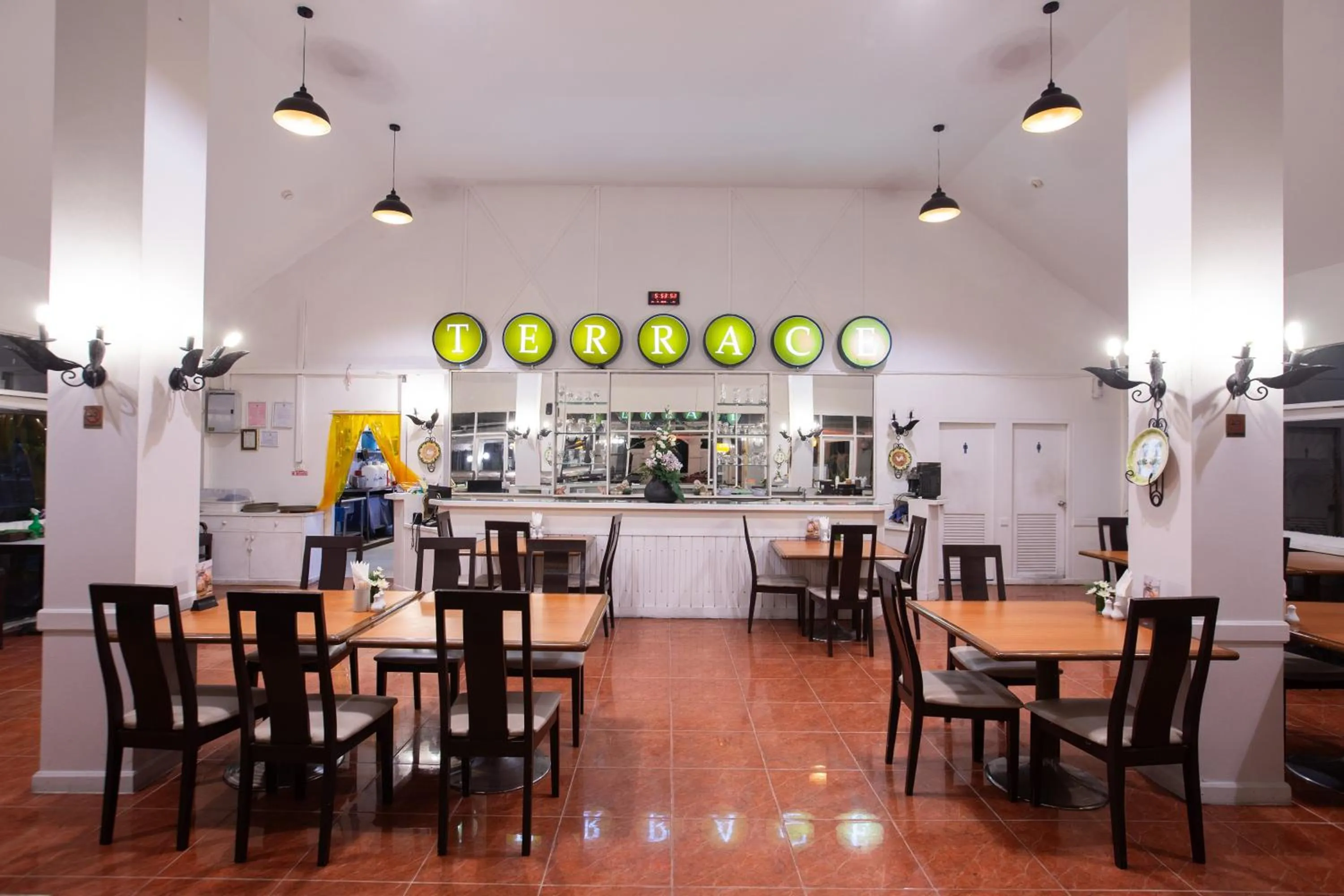 Restaurant/places to eat in Eurasia Chiang Mai Hotel