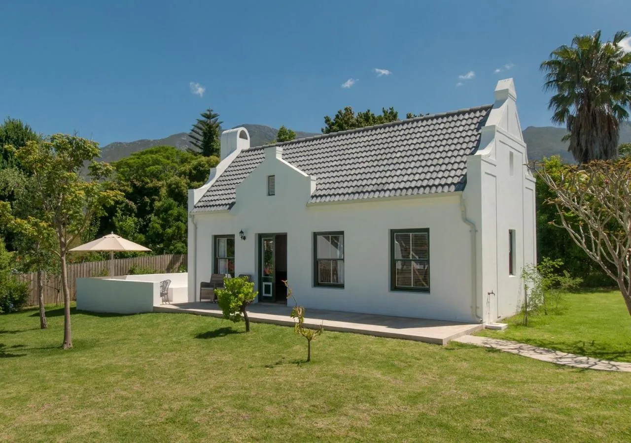 Property building in Hotel Roosje van de Kaap