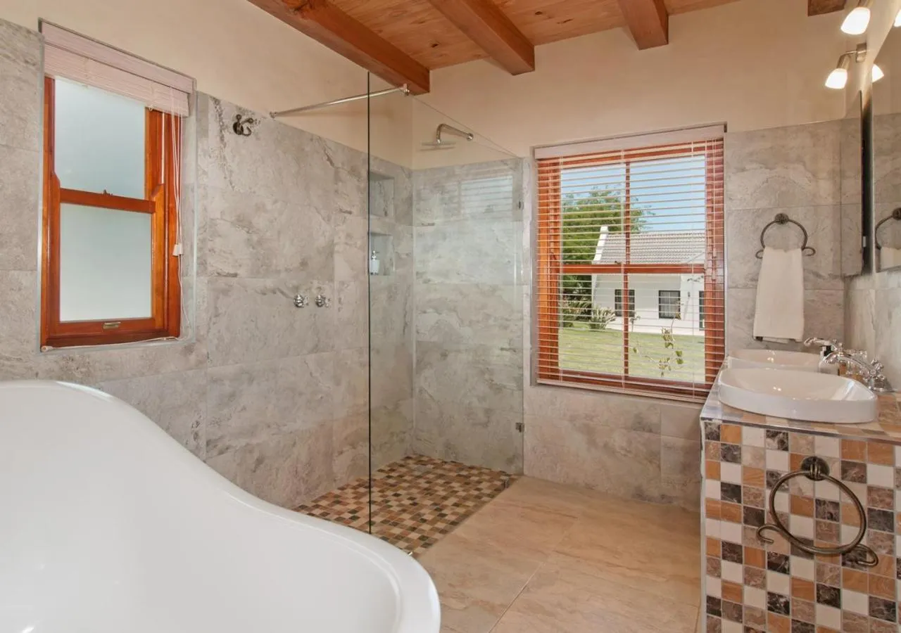 Bathroom in Hotel Roosje van de Kaap