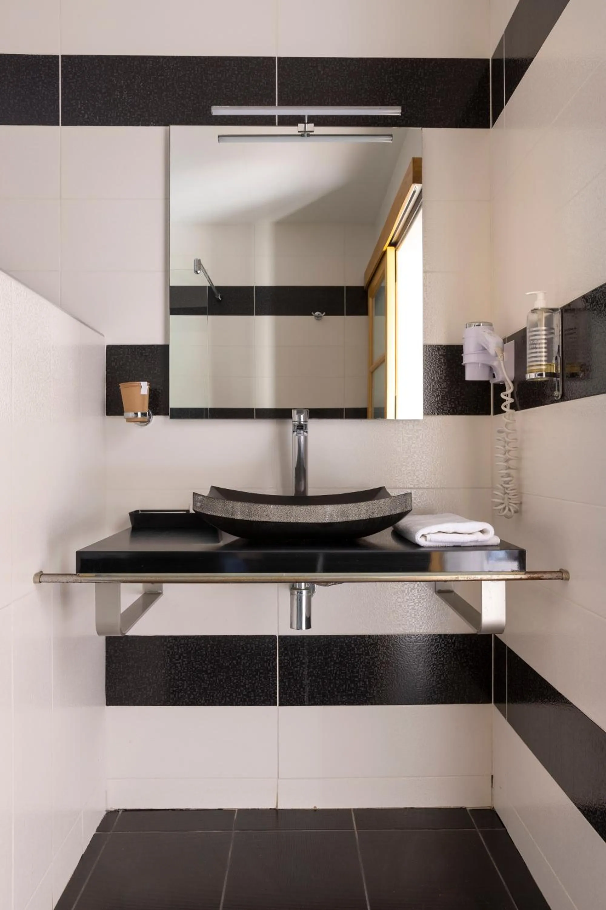 Bathroom in Hostellerie de la Renaissance