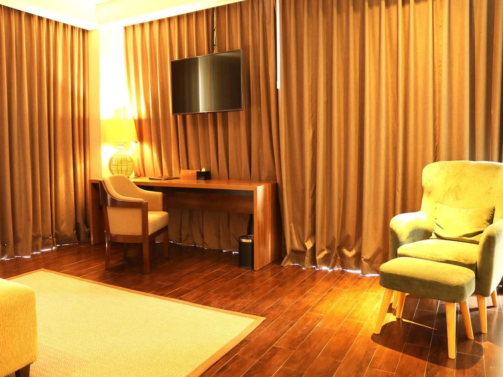 Emersia Hotel & Resort Batusangkar