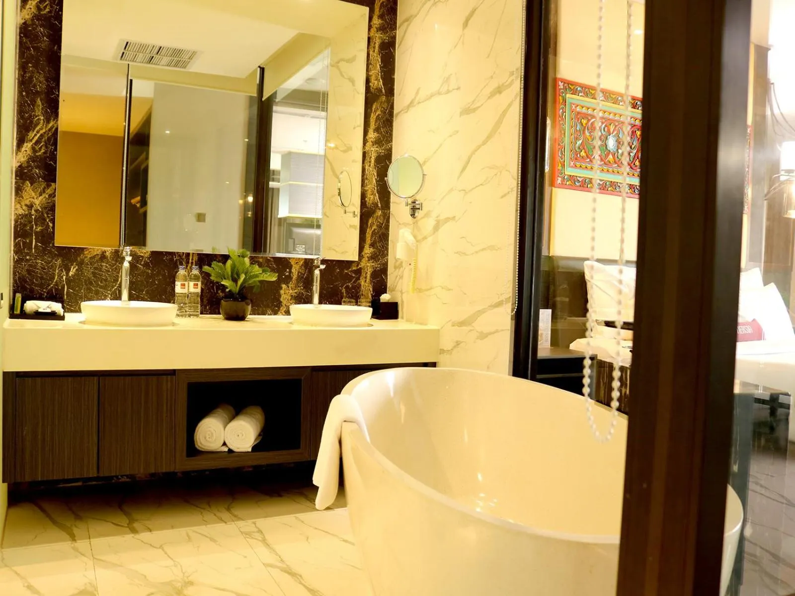 Emersia Hotel & Resort Batusangkar