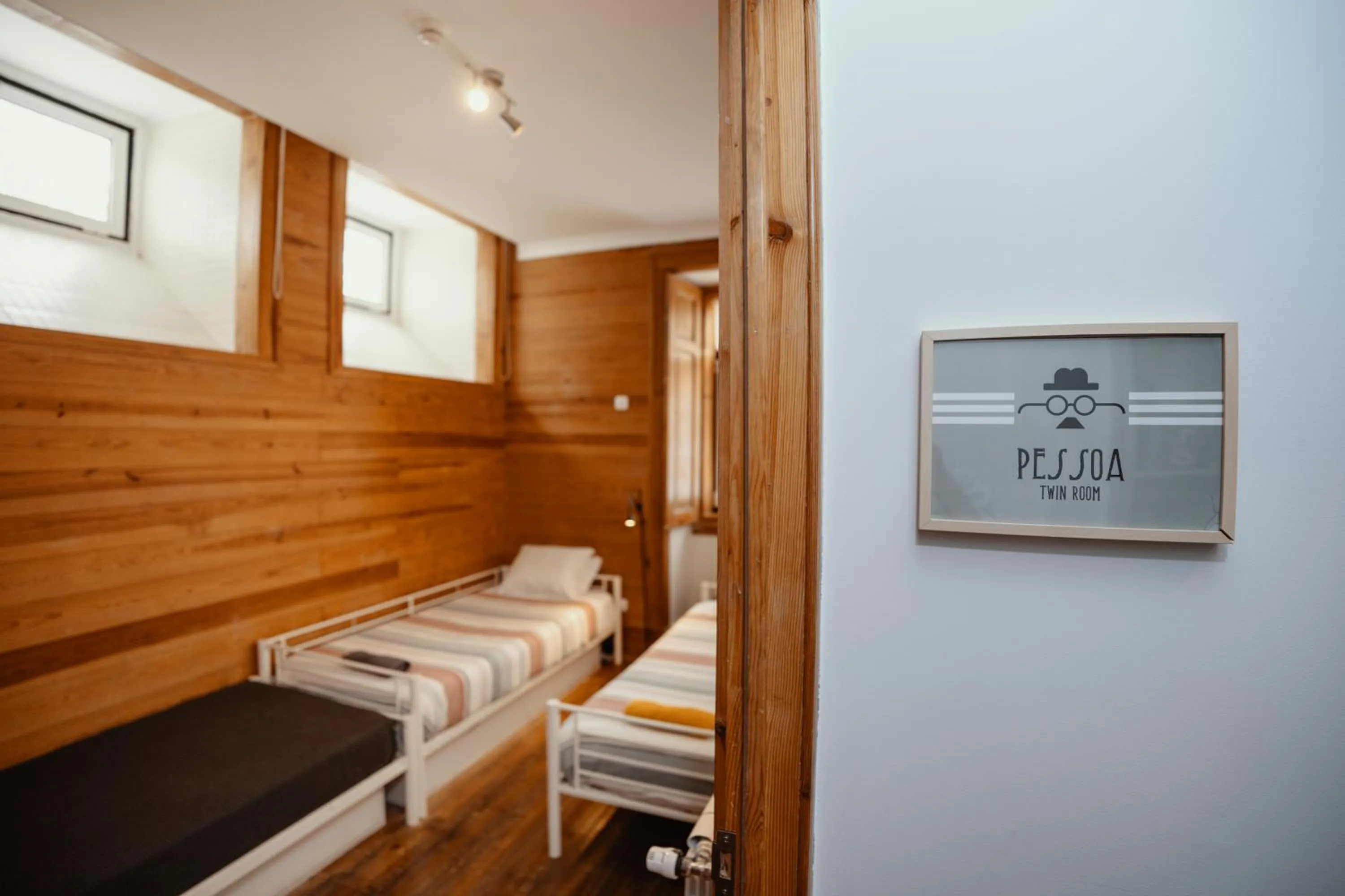 Bedroom, Bed in This Is Lisbon Hostel