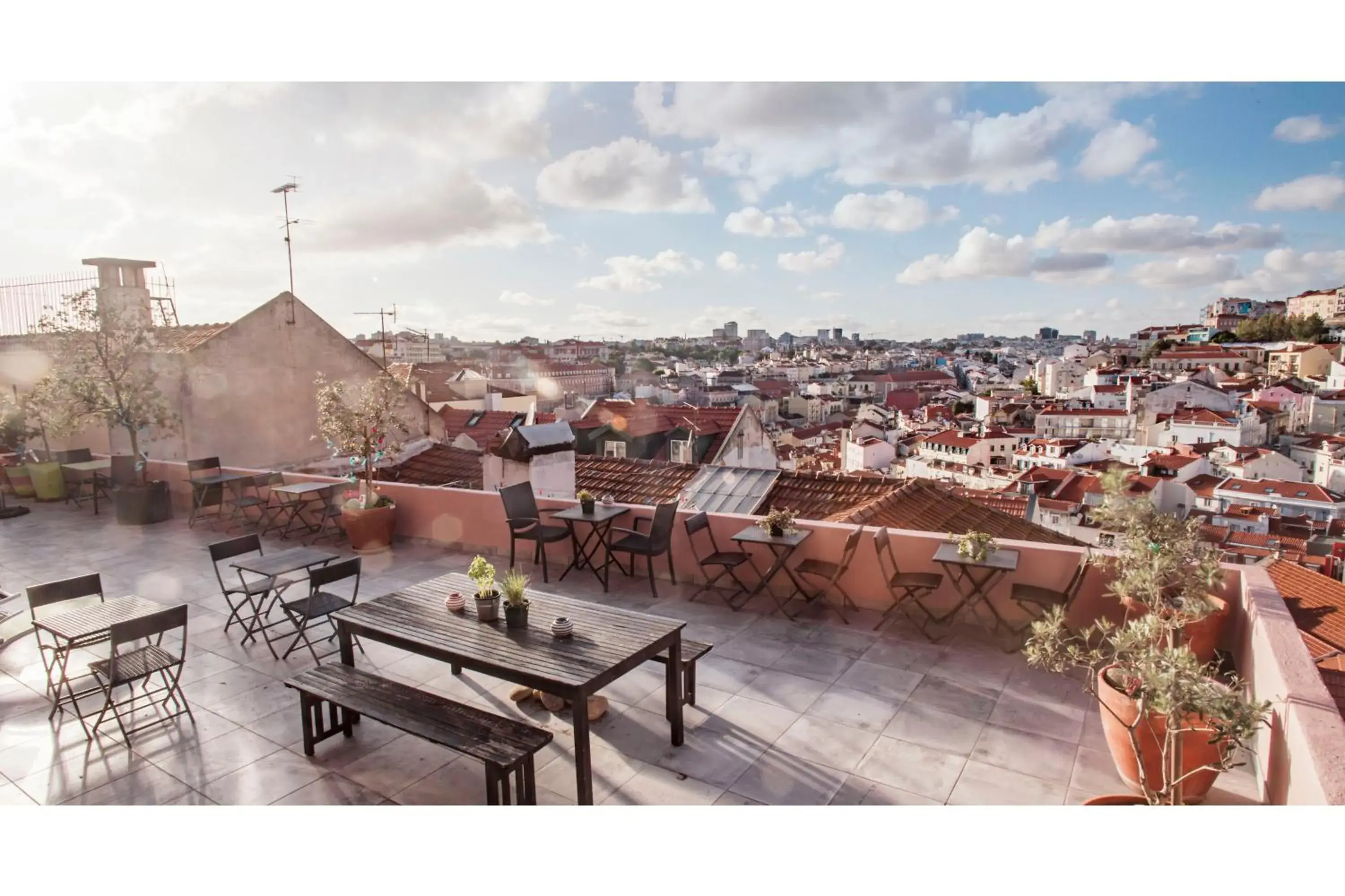 Property building in This Is Lisbon Hostel Property building in This Is Lisbon Hostel