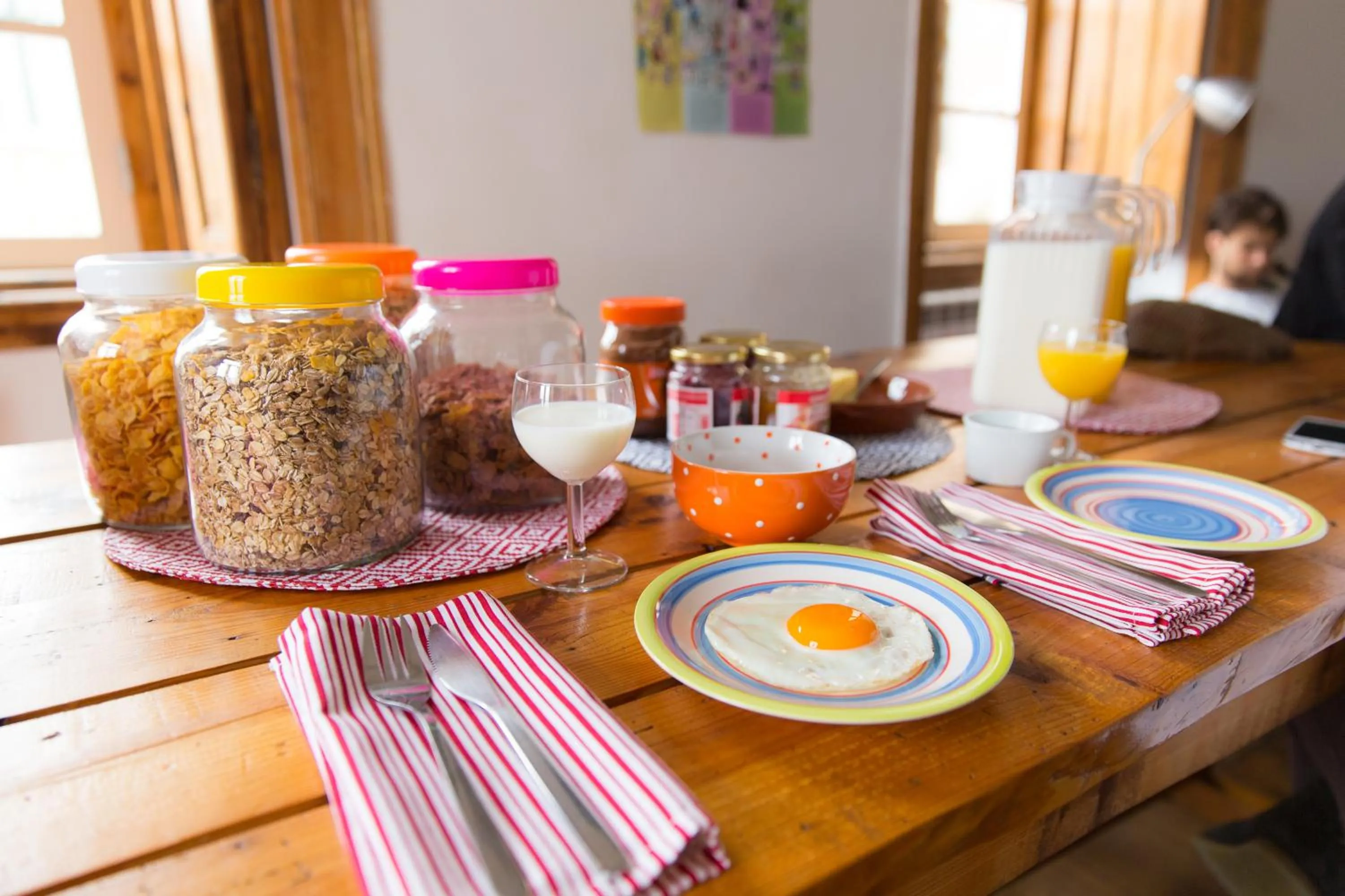 Food in This Is Lisbon Hostel