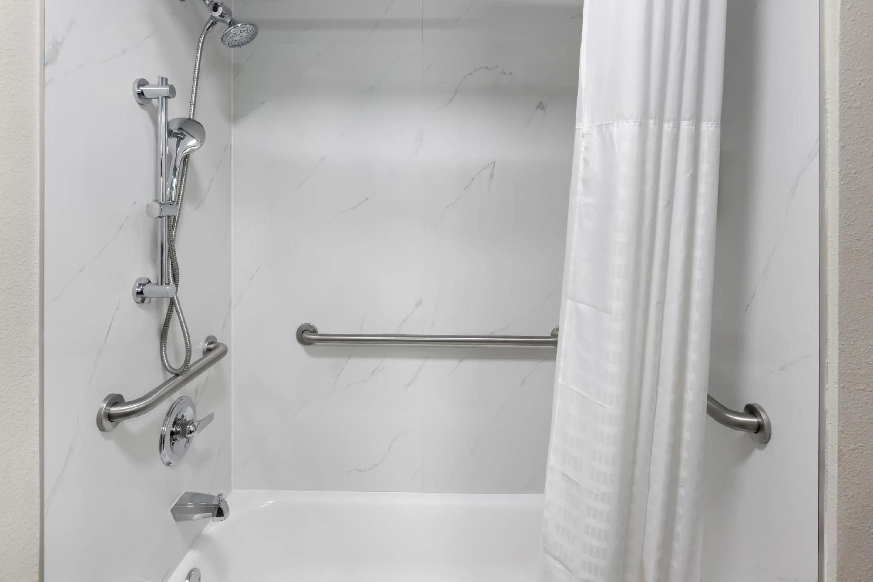 Bedroom in Park Inn by Radisson