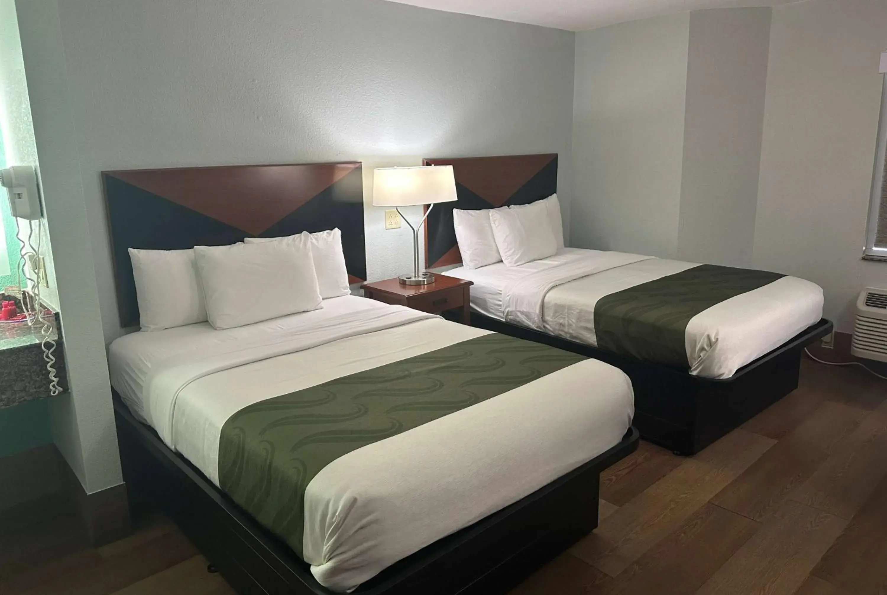 Photo of the whole room, Bed in Wingate by Wyndham Macon West I-475 Photo of the whole room, Bed in Wingate by Wyndham Macon West I-475