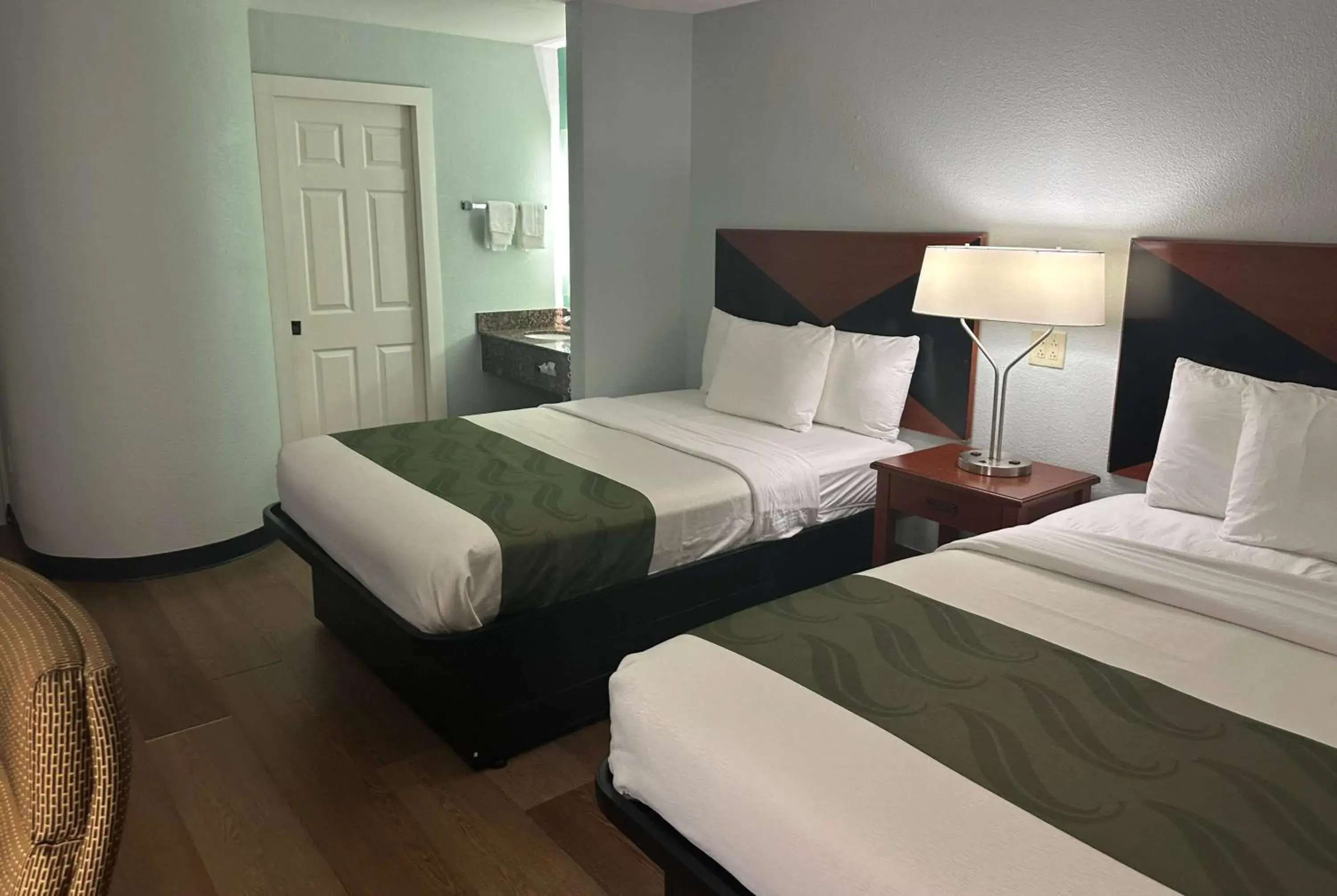 Photo of the whole room, Bed in Wingate by Wyndham Macon West I-475 Photo of the whole room, Bed in Wingate by Wyndham Macon West I-475