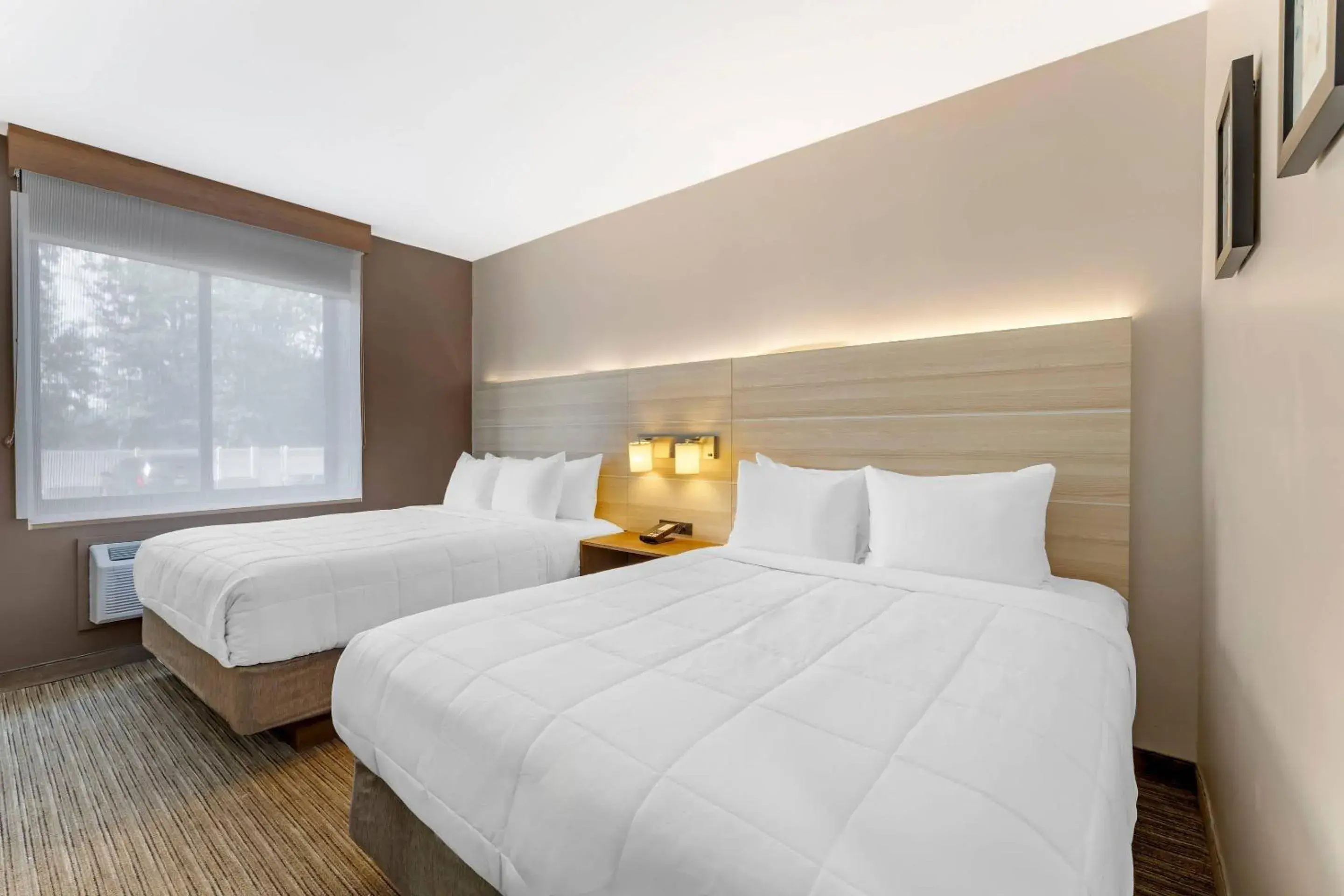 Bedroom, Bed in Country Inn & Suites by Radisson, Staten Island Bedroom, Bed in Country Inn & Suites by Radisson, Staten Island