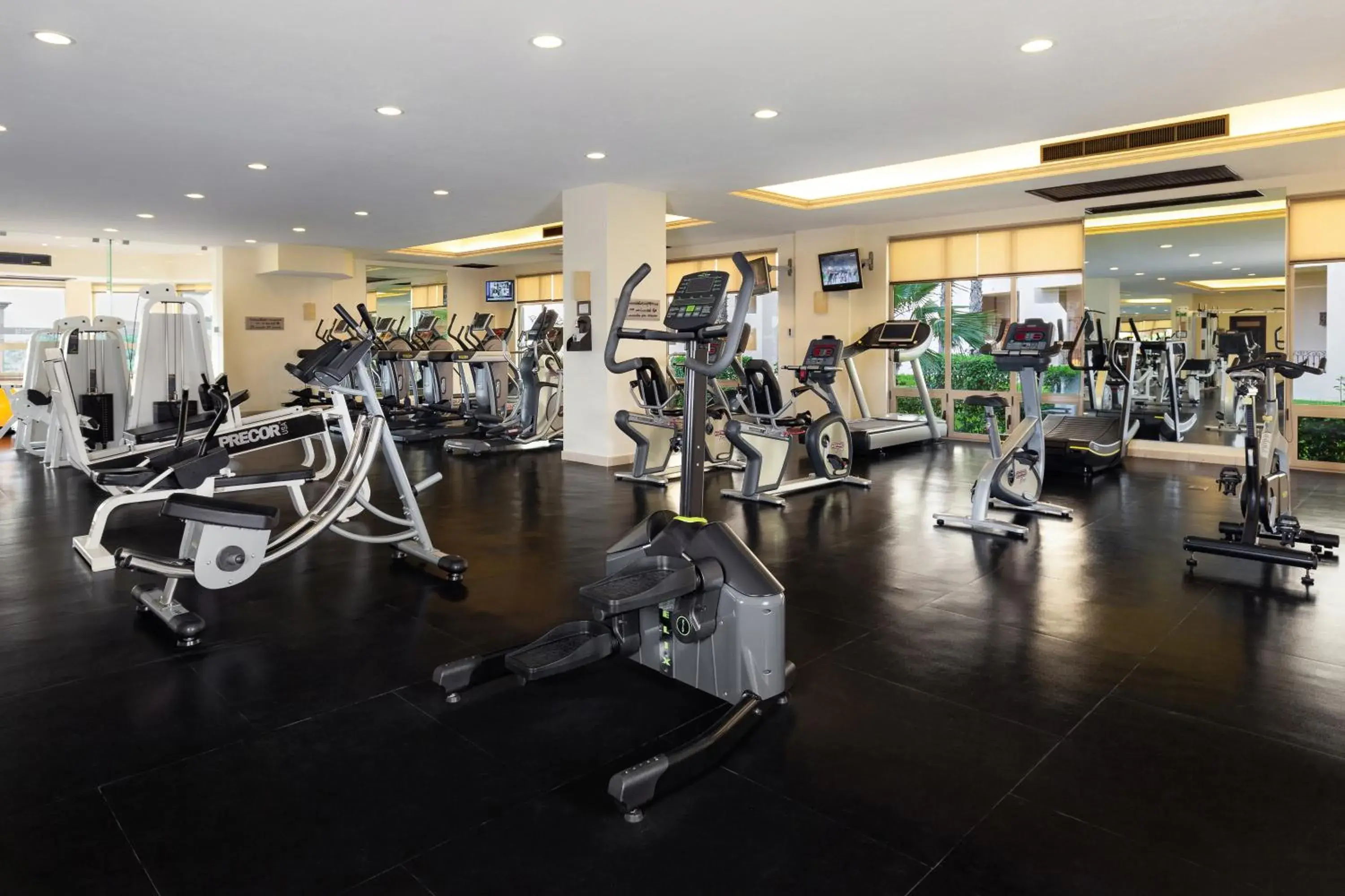 Fitness centre/facilities in Villa del Arco Beach Resort & Spa Fitness centre/facilities in Villa del Arco Beach Resort & Spa