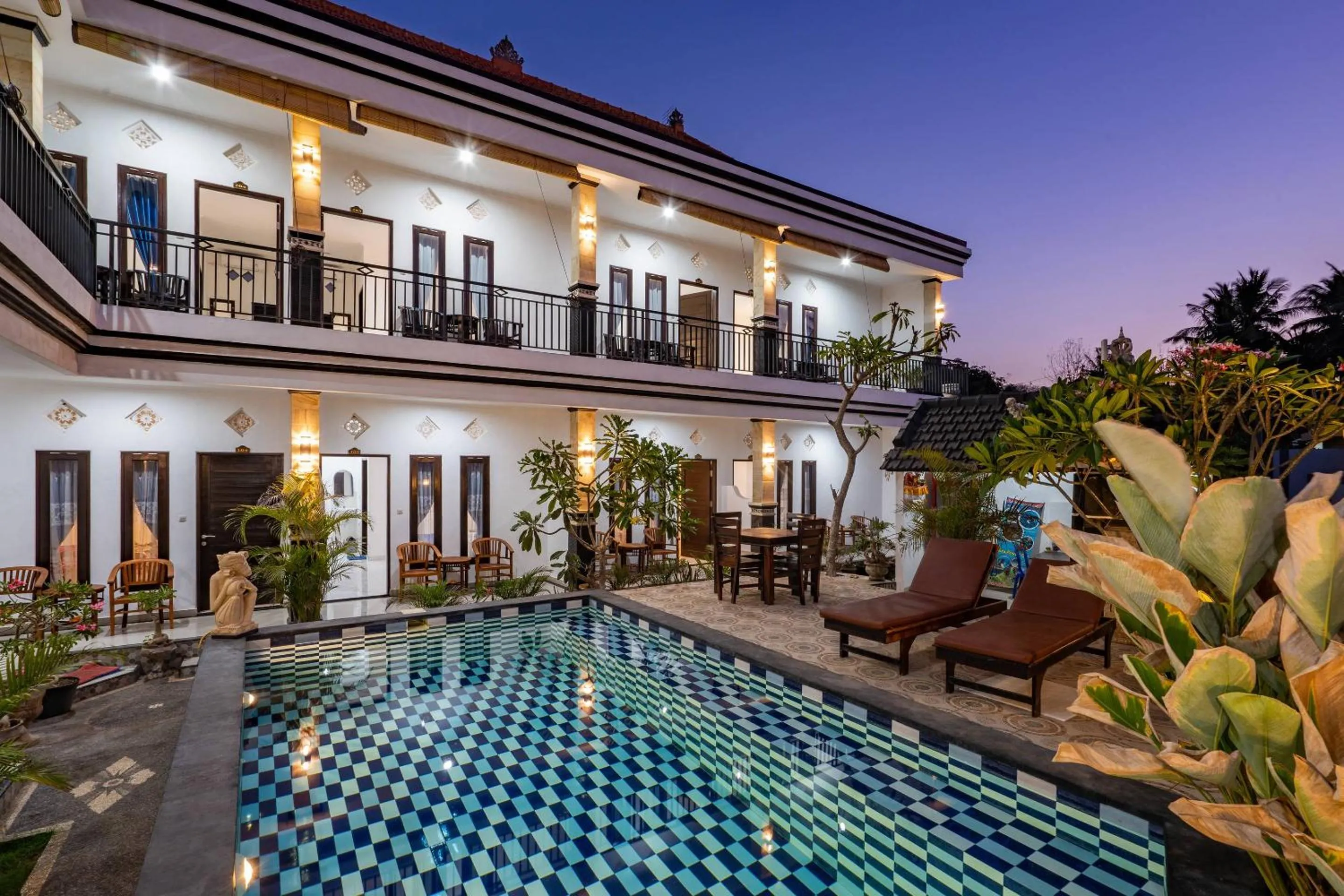 Property building in Nusa Sentana Lembongan Bali