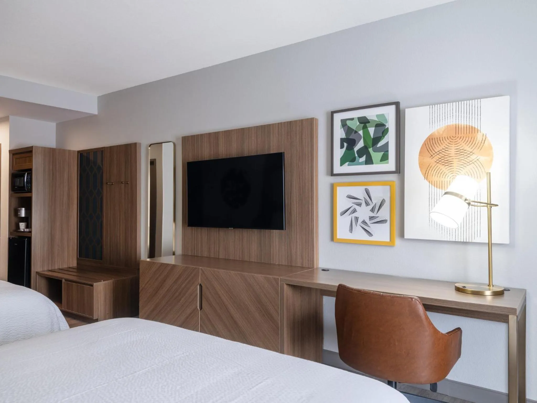 Photo of the whole room, Bed in Holiday Inn Montgomery South Airport by IHG