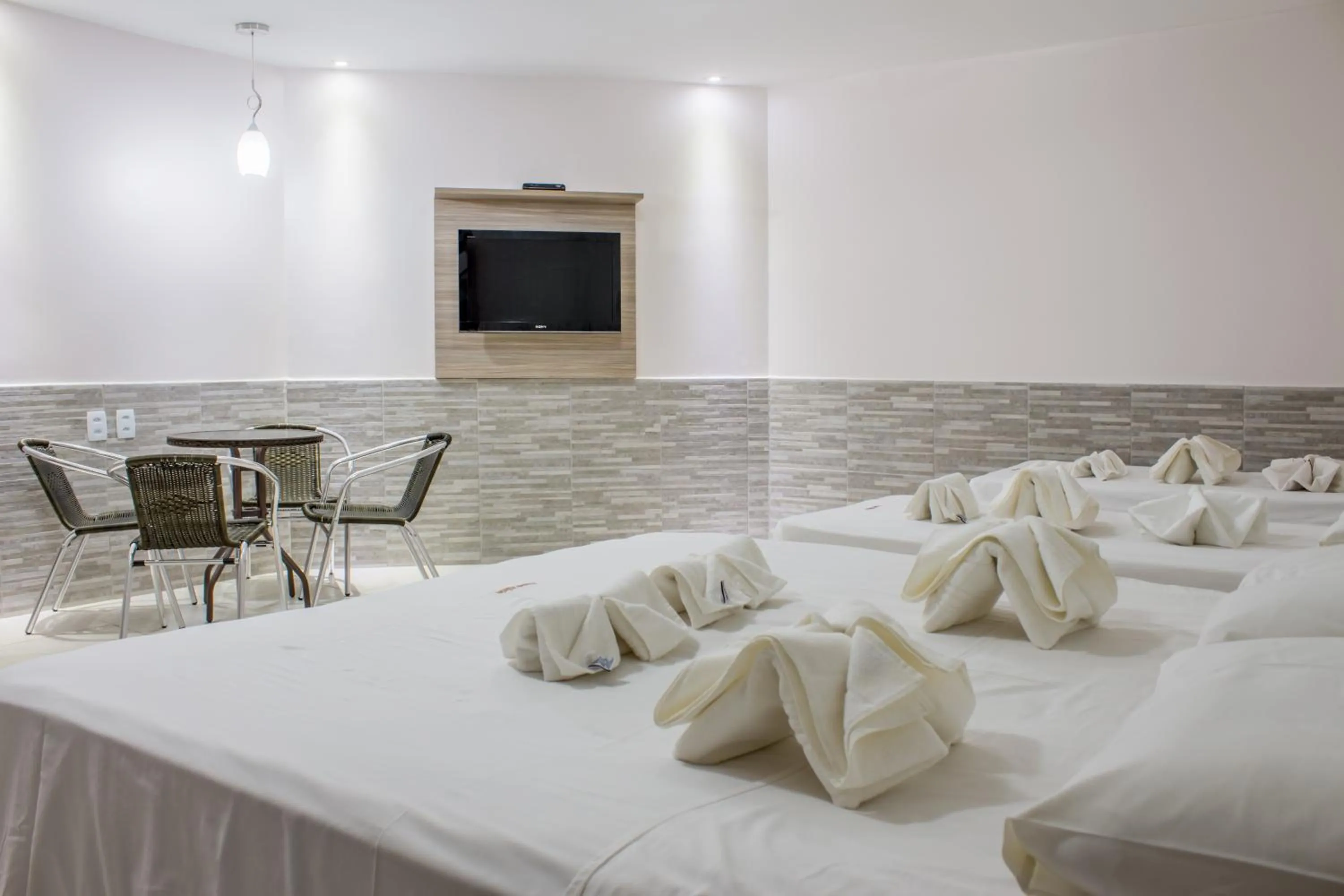 Photo of the whole room, Bed in Hotel Pousada Atlântica