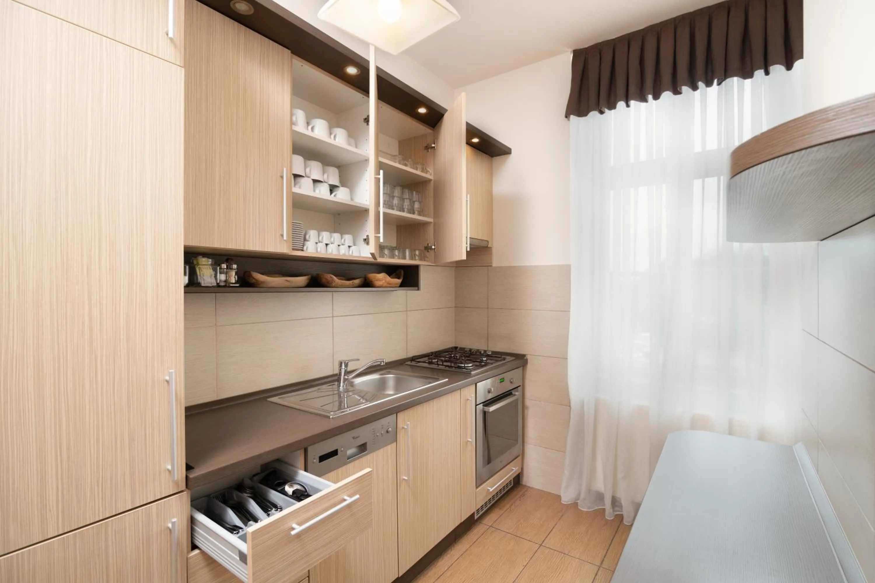 Communal kitchen in Deák Panzió