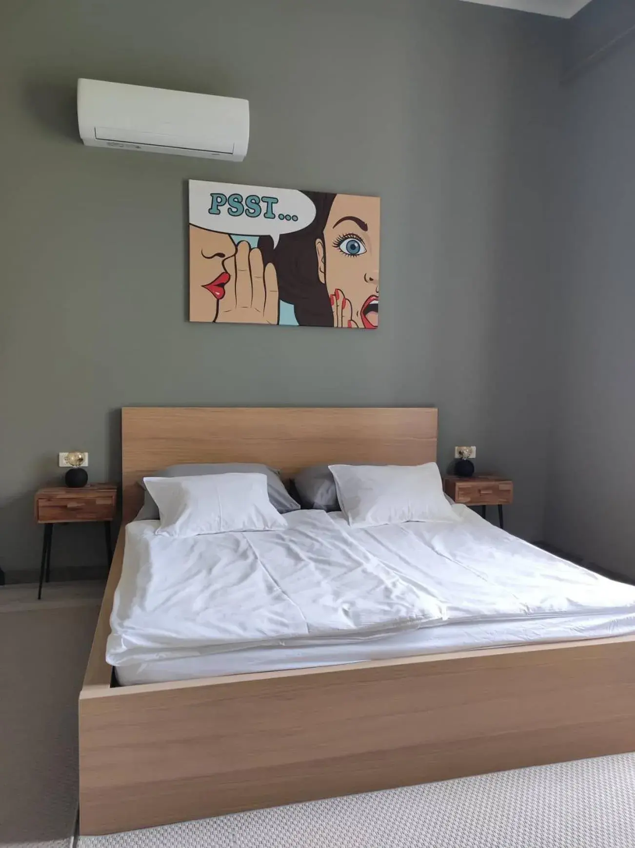 Quadruple Room with Bathroom in Deák Panzió Quadruple Room with Bathroom in Deák Panzió