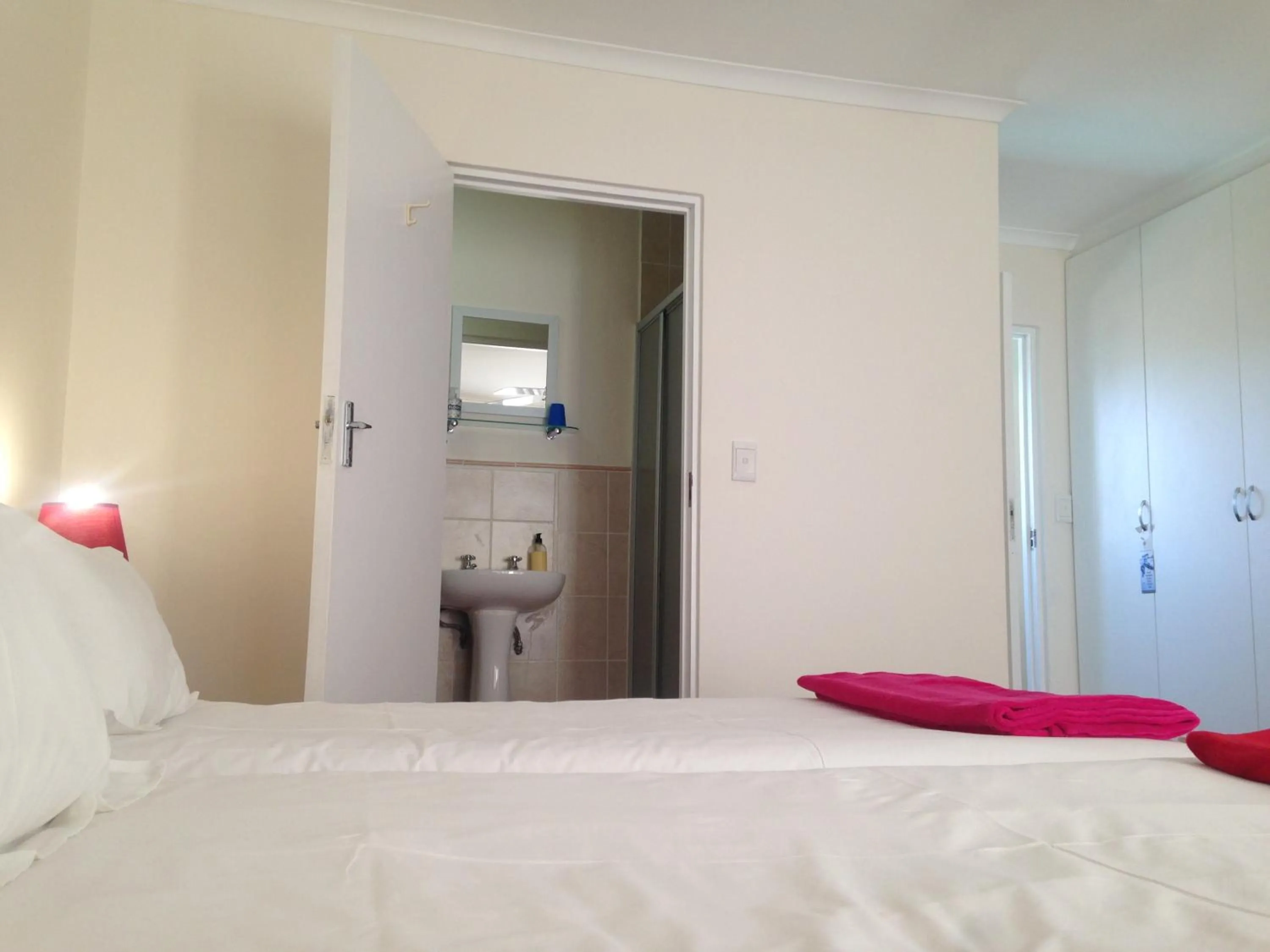 Bathroom, Bed in Blue Fern of Knysna