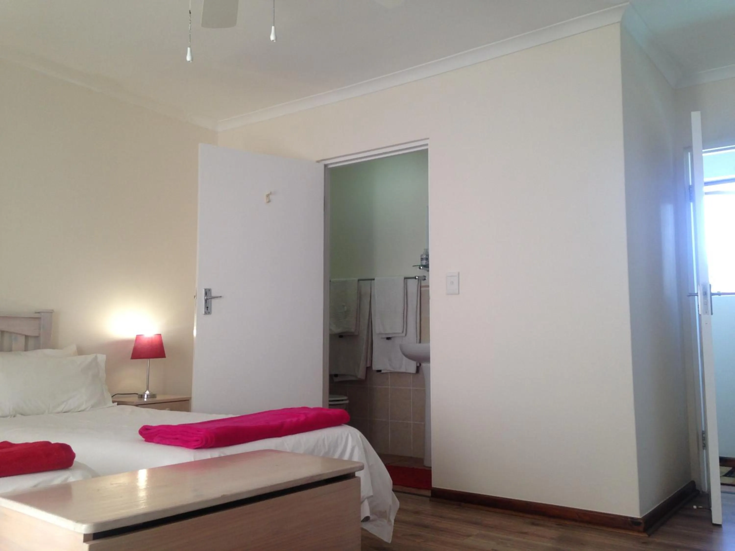 Bathroom, Bed in Blue Fern of Knysna