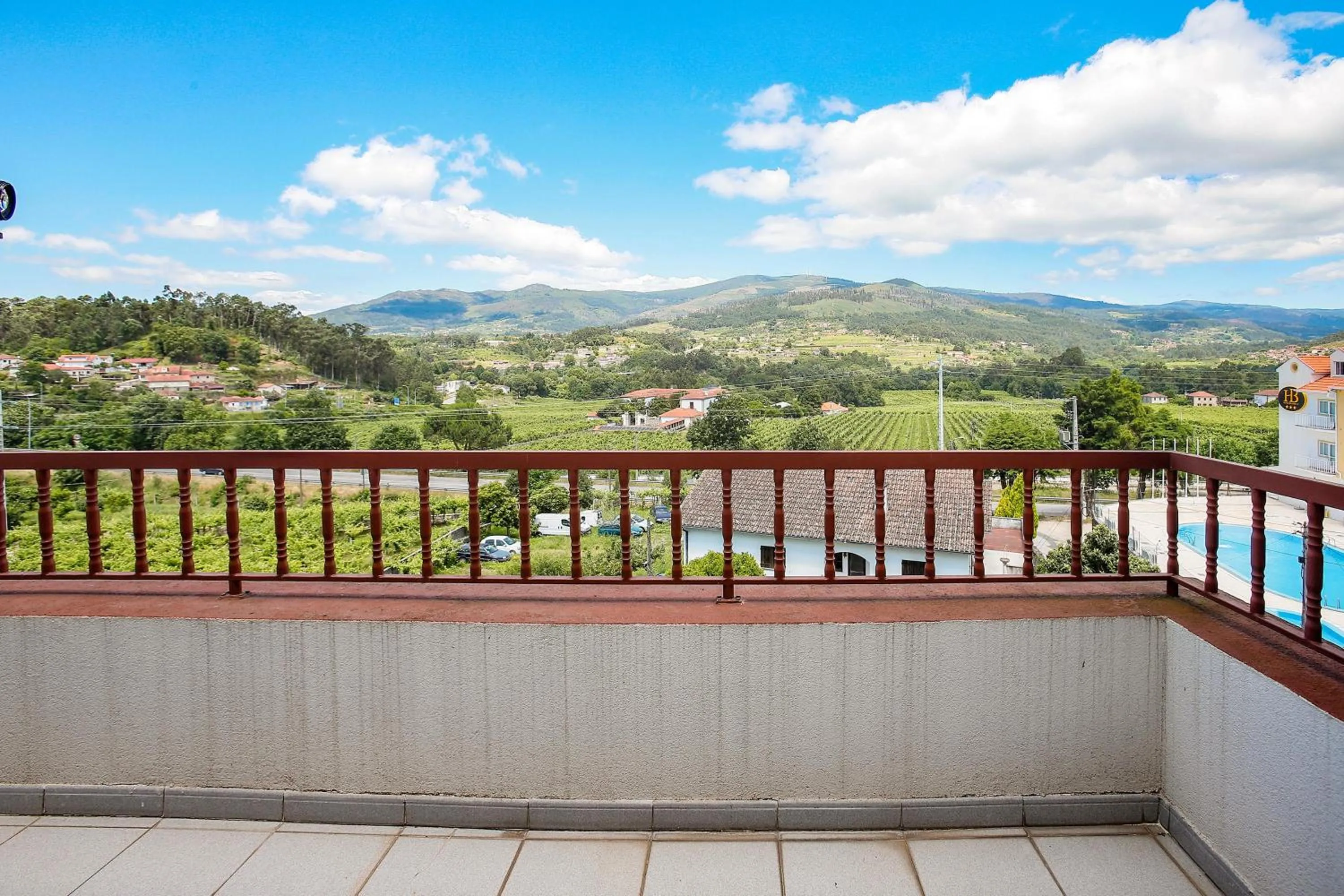 Swimming pool in Hotel Boavista I