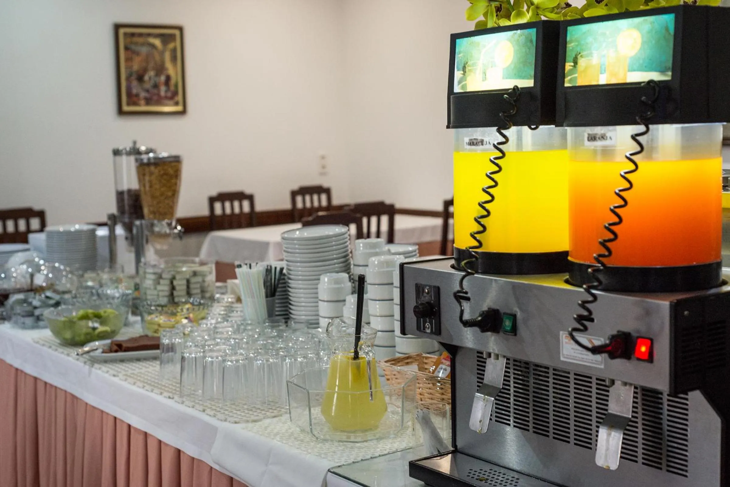 Food and drinks in Hotel Boavista I