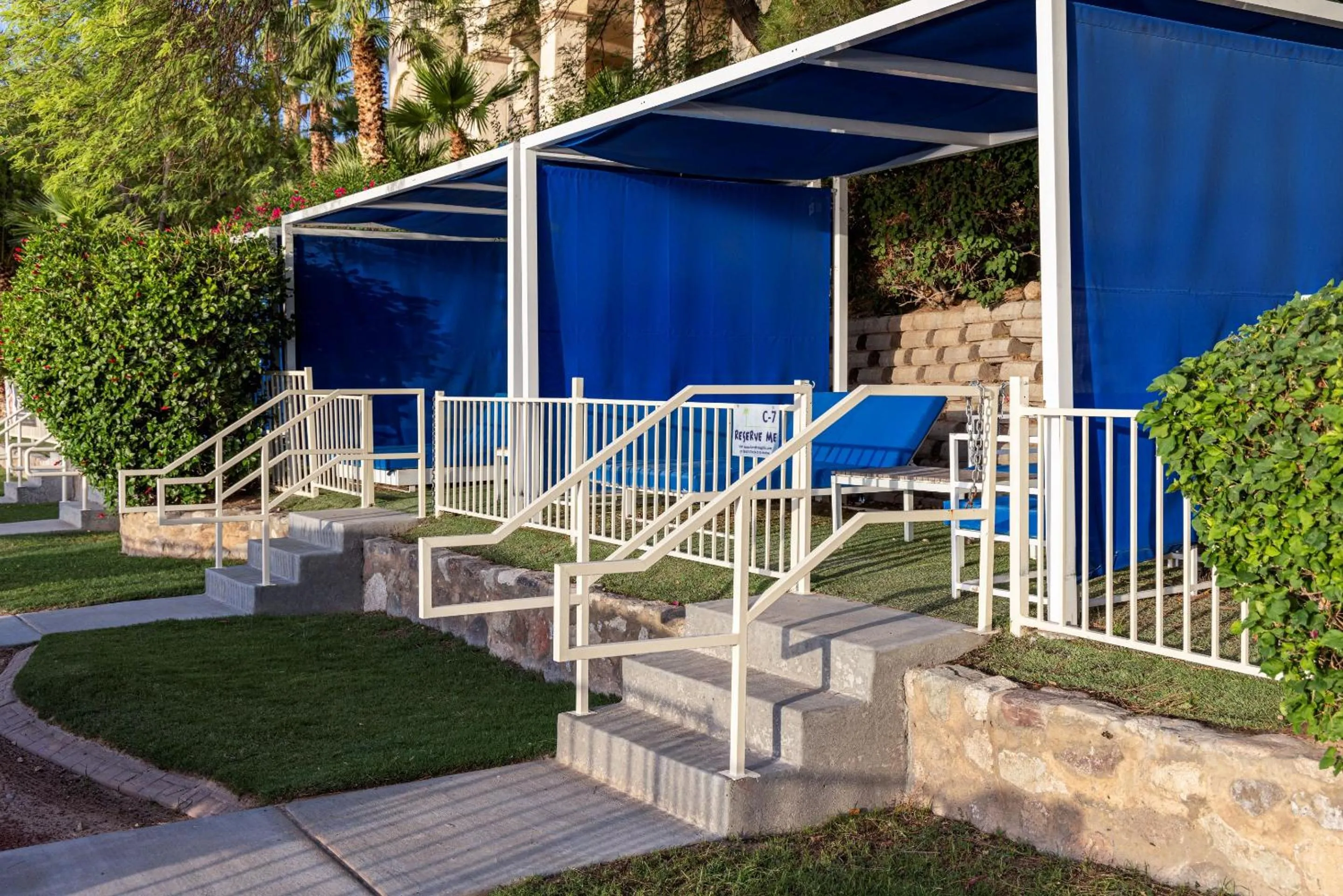 Beach in Harrah's Laughlin, A Caesars Destination