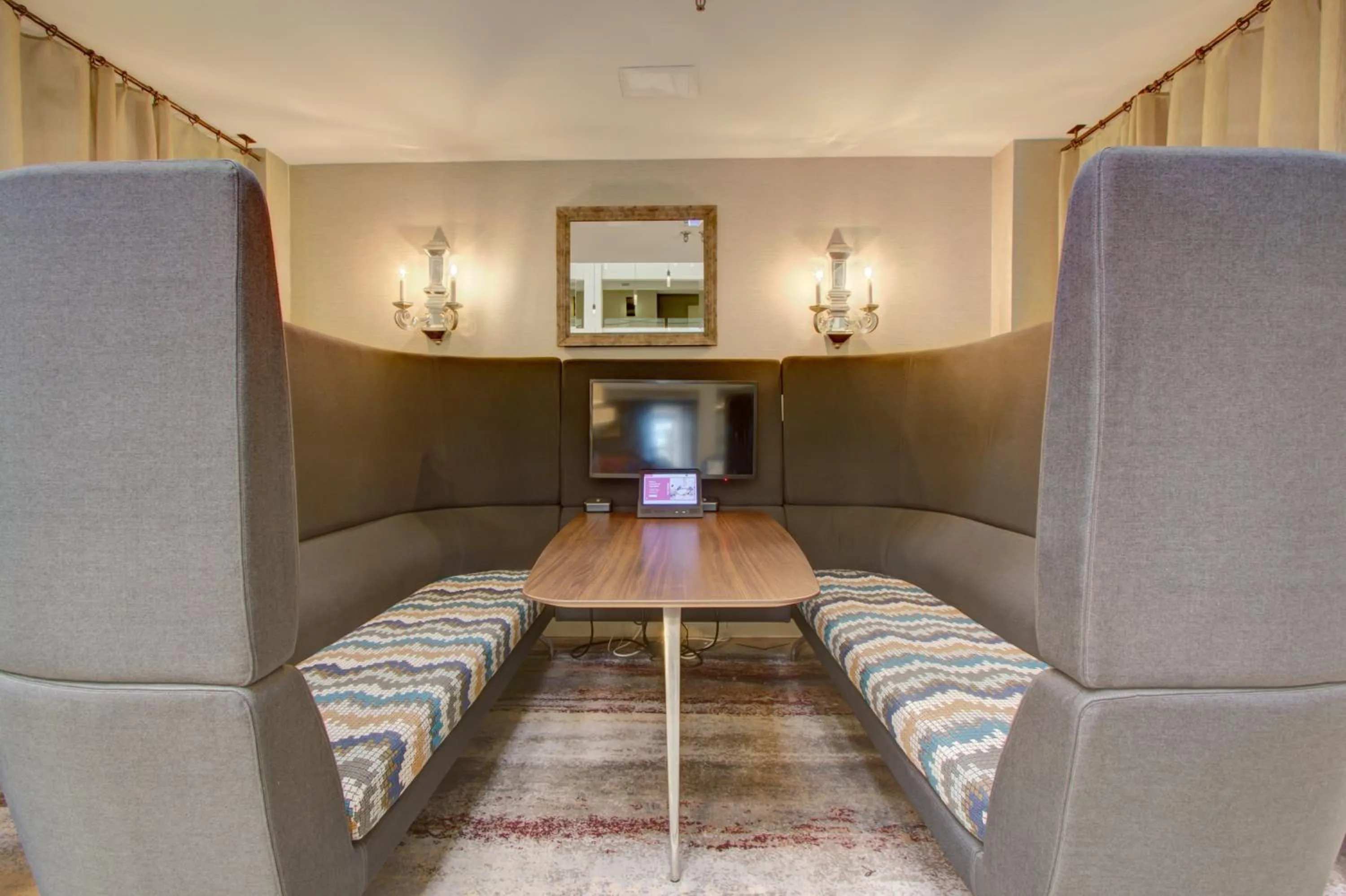 Property building in Crowne Plaza Charleston by IHG