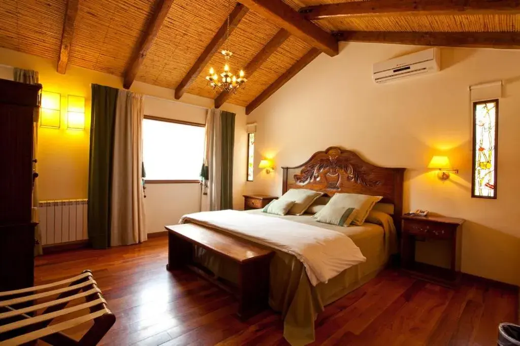 Bed in Hotel Marqués De Tojo Bed in Hotel Marqués De Tojo