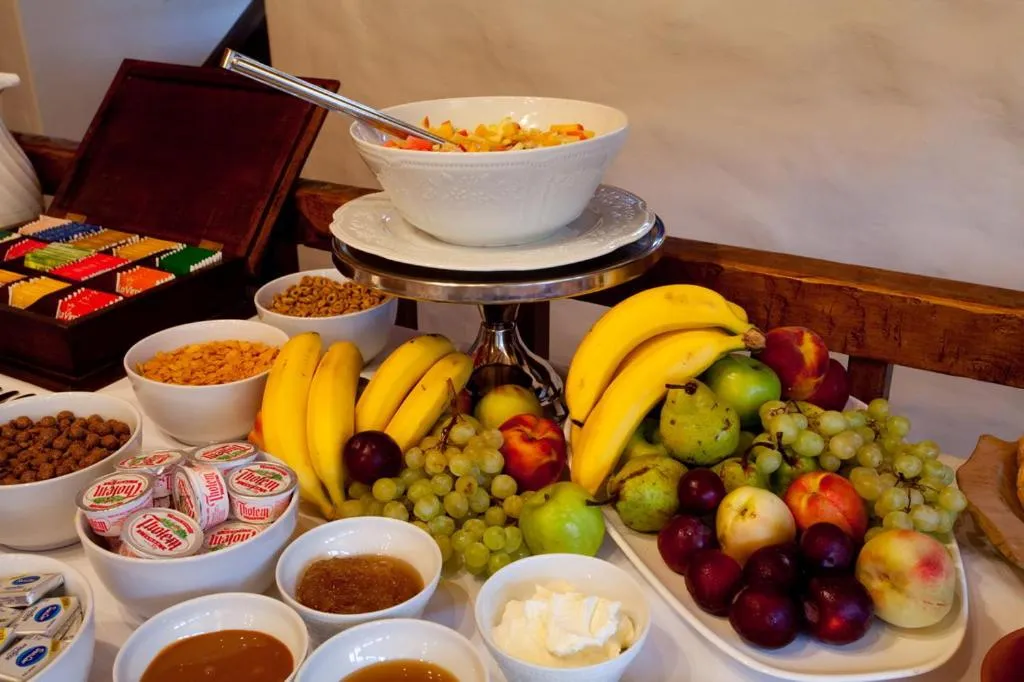 Buffet breakfast in Hotel Marqués De Tojo