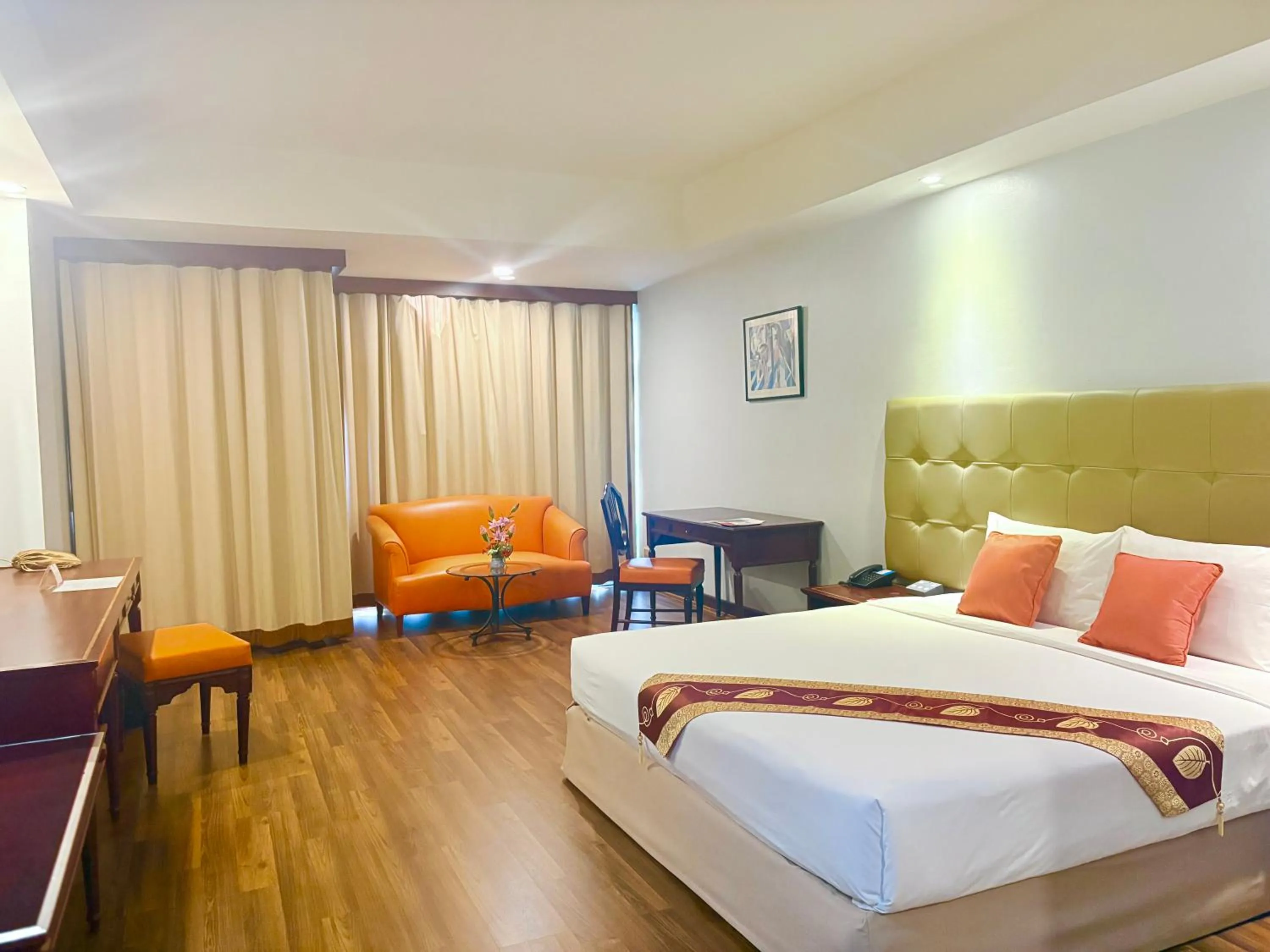 Bed in Tai Pan Hotel