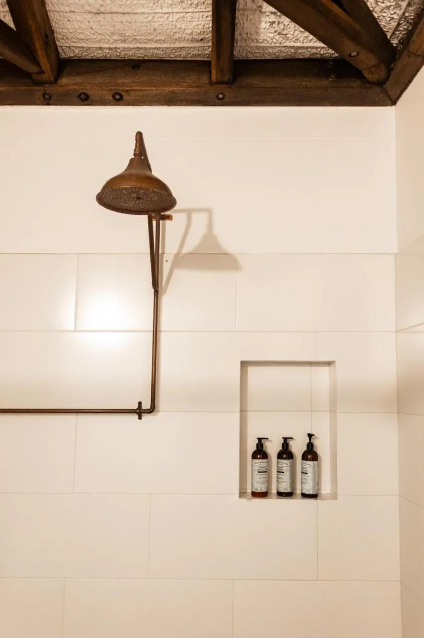 Shower in Sazagua Hotel Boutique