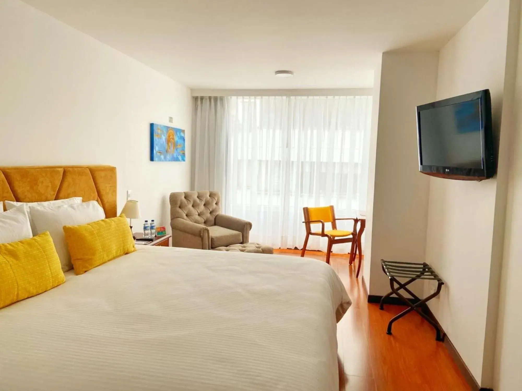 Bed in Pop Art Hotel Las Colinas Manizales Bed in Pop Art Hotel Las Colinas Manizales