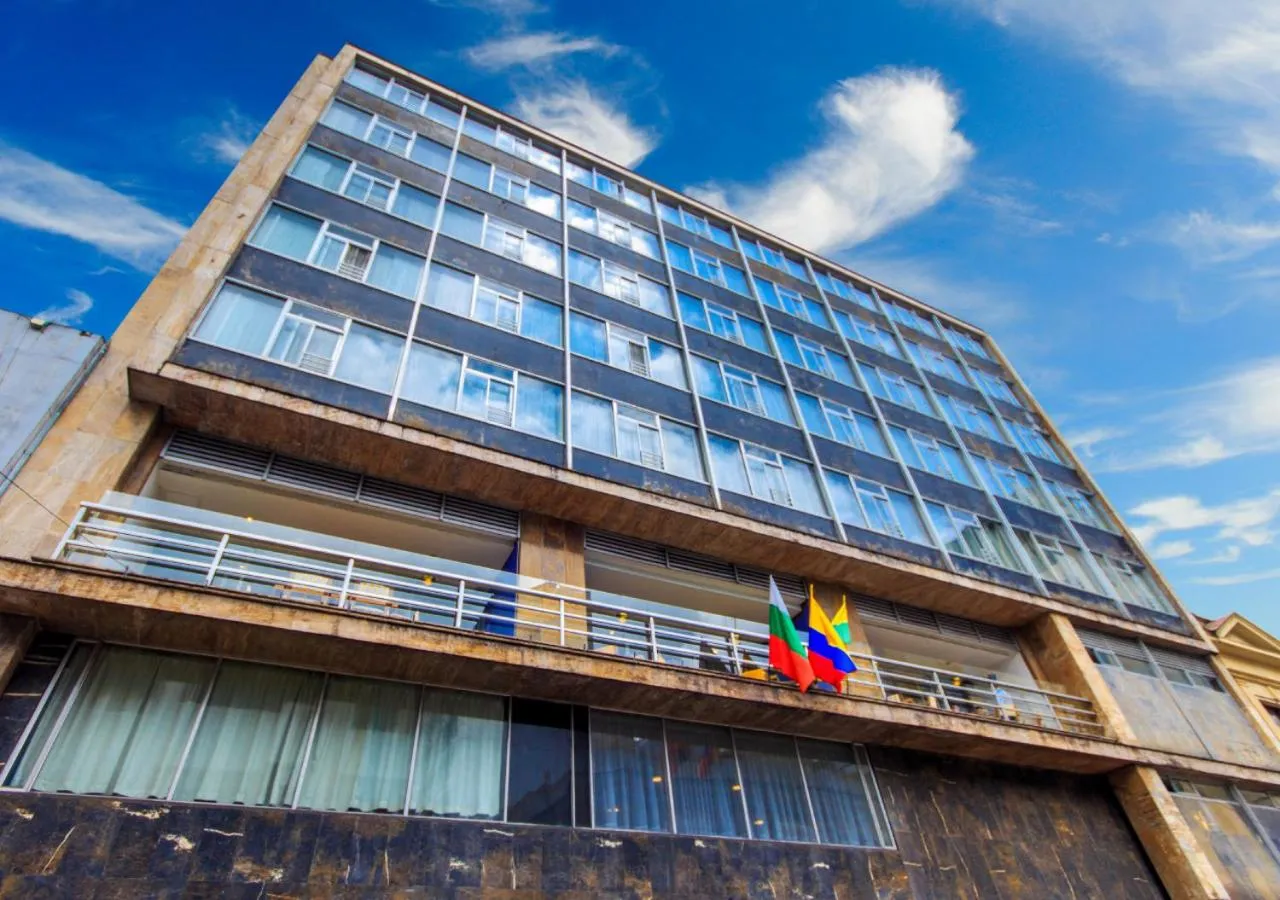 Property building in Pop Art Hotel Las Colinas Manizales