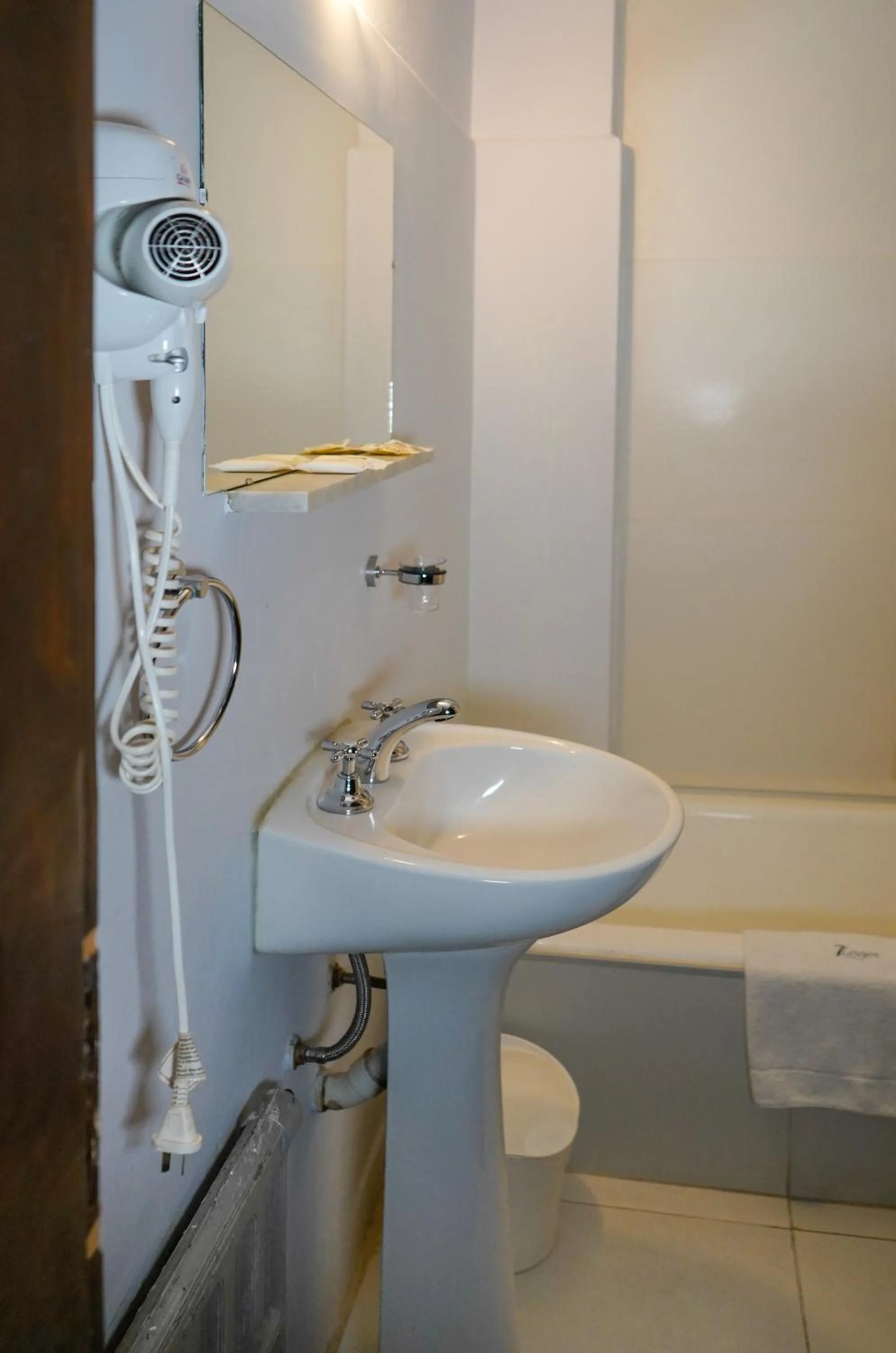 Bathroom in Hotel 7 Lagos